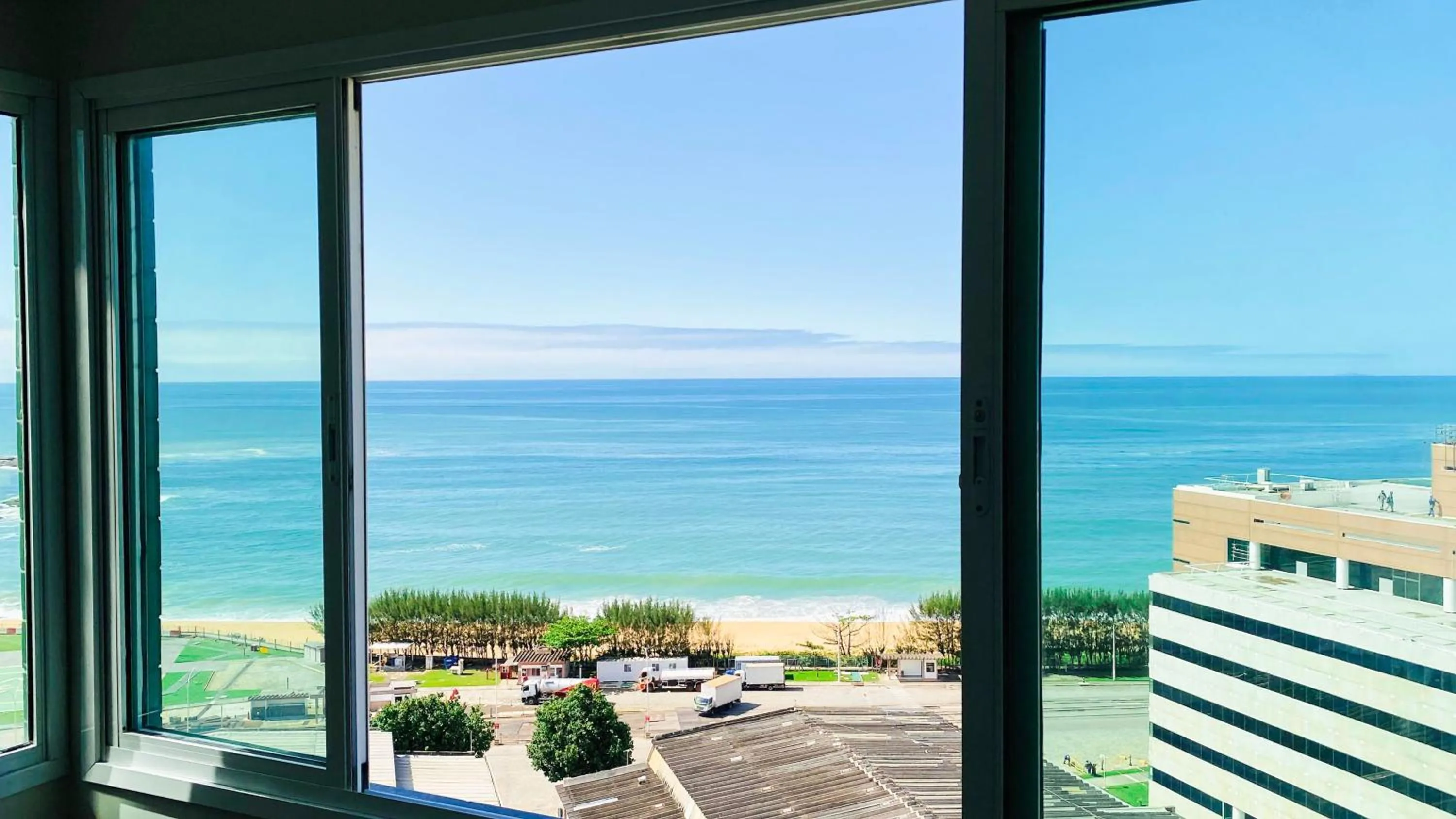 Sea view in Hotel Atlantico Macaé By Inn House