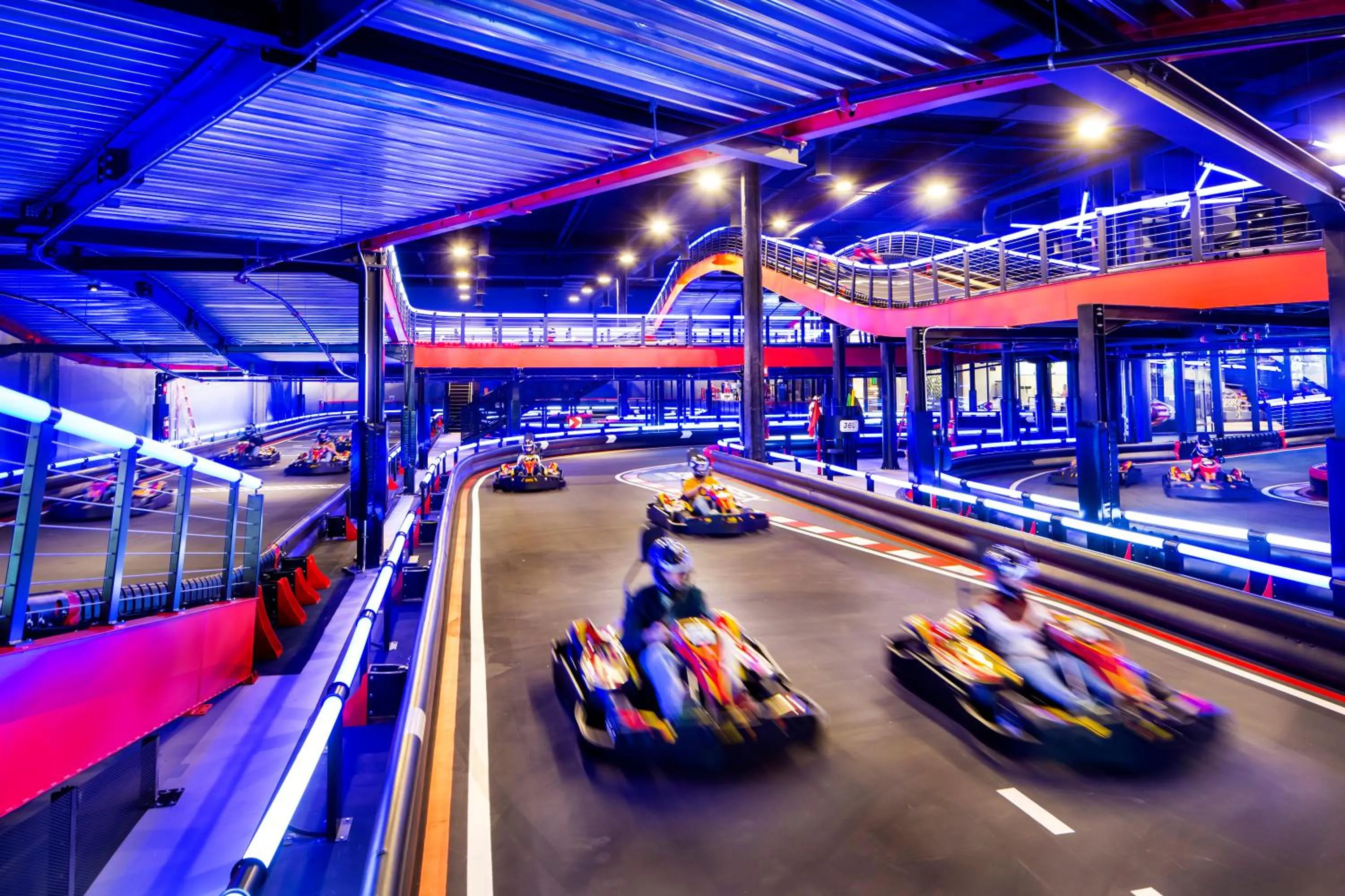 Entertainment in Red Hawk Resort & Casino