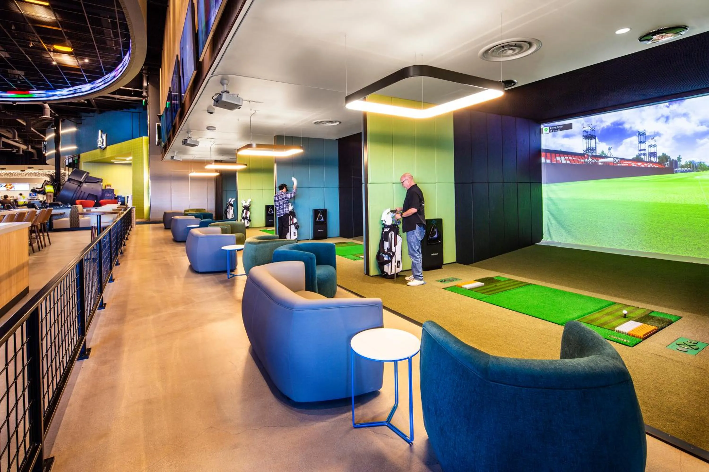 Entertainment in Red Hawk Resort & Casino