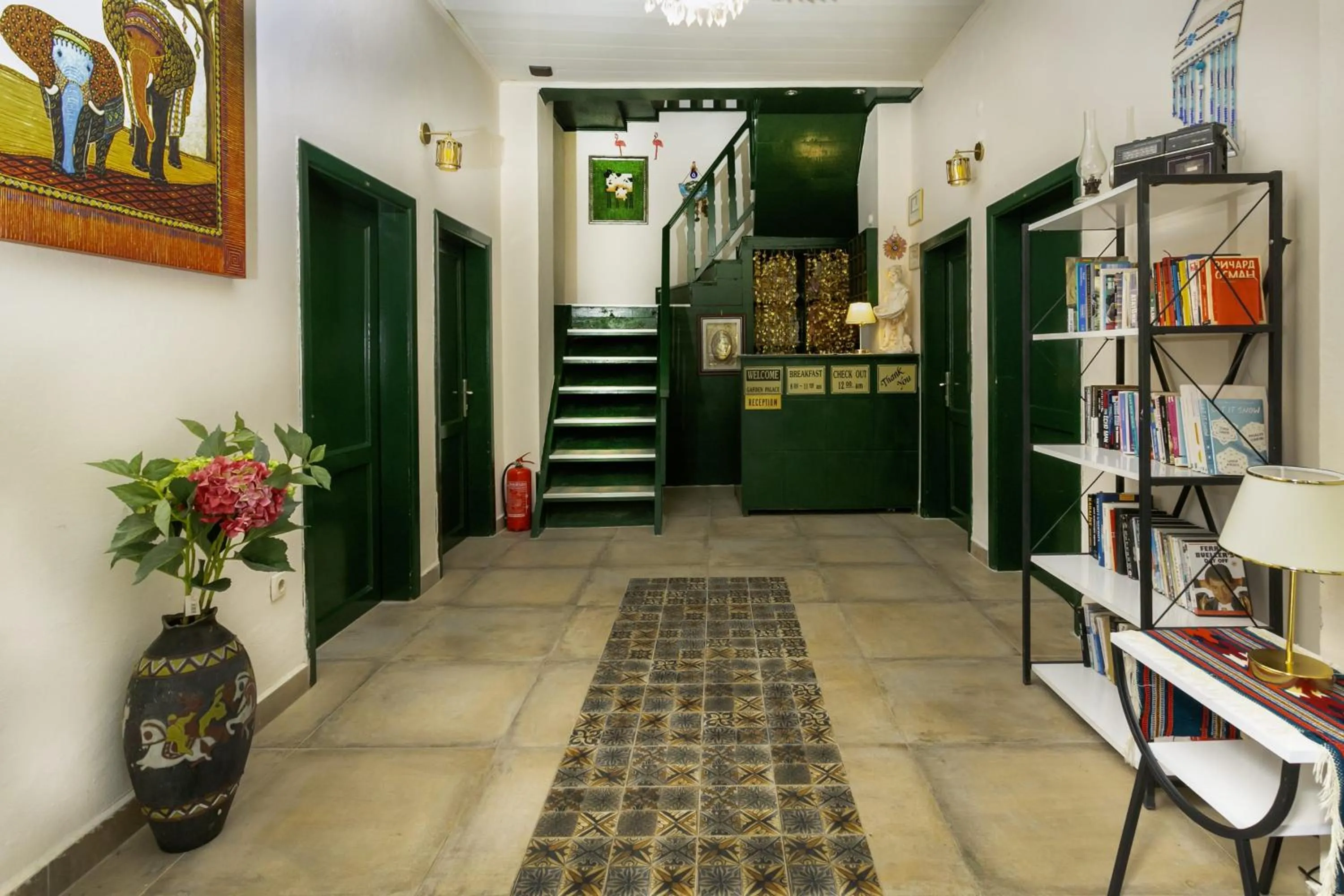 Decorative detail in Garden Palace Boutique Hotel