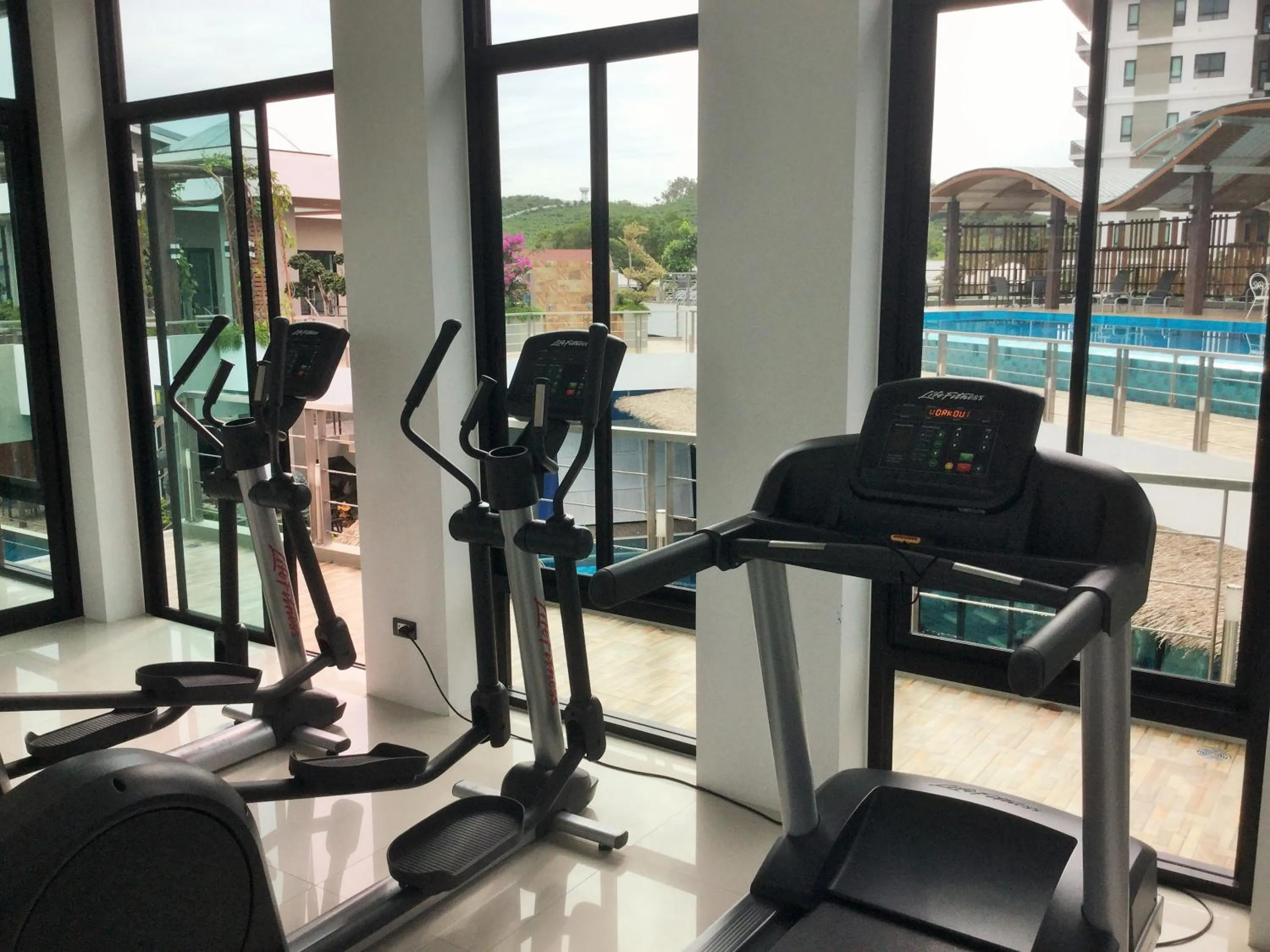 Fitness centre/facilities in Chalong Miracle Lakeview