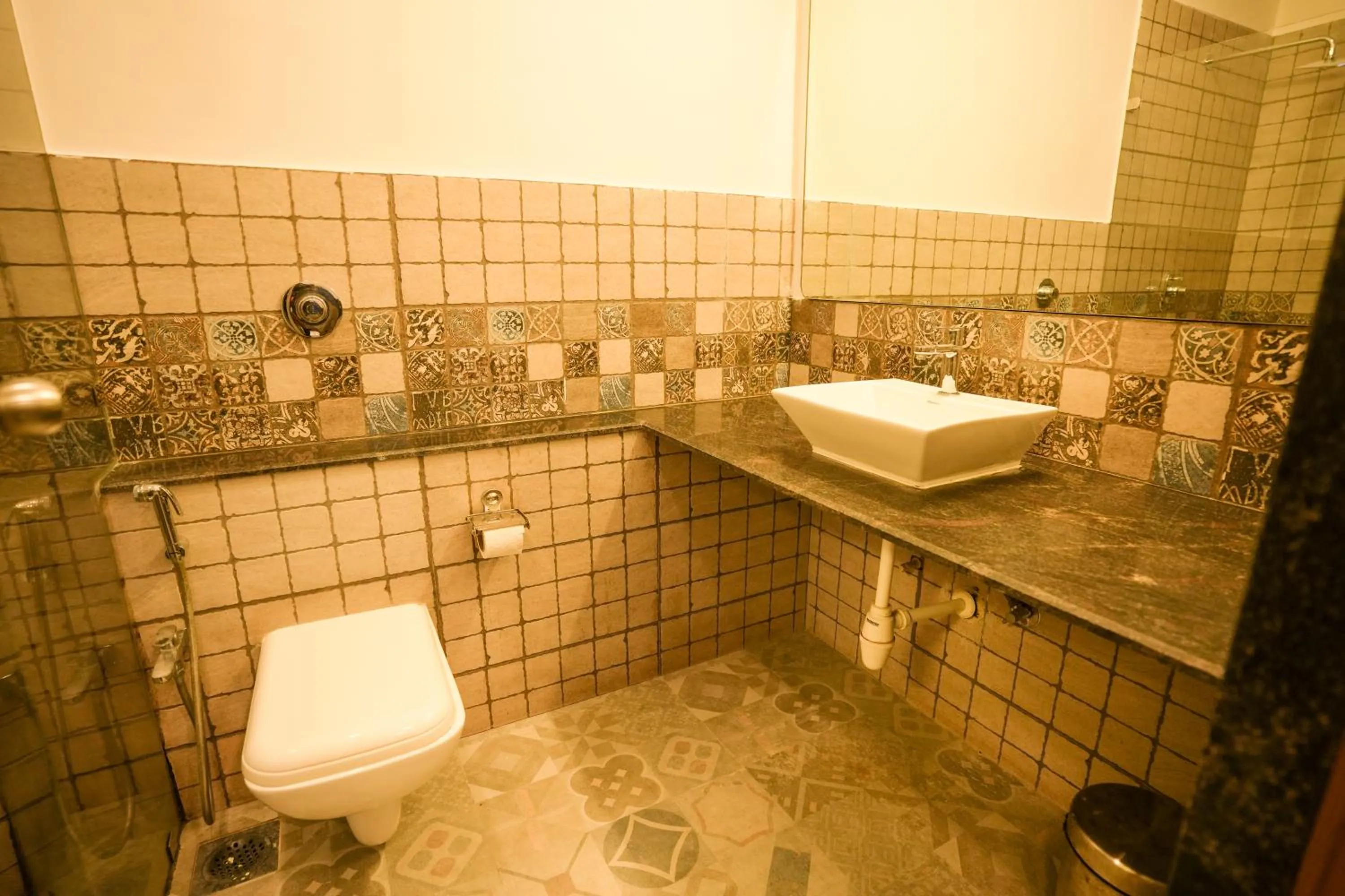 Bathroom in Coastal Pearl Hotel Margao Railway Station