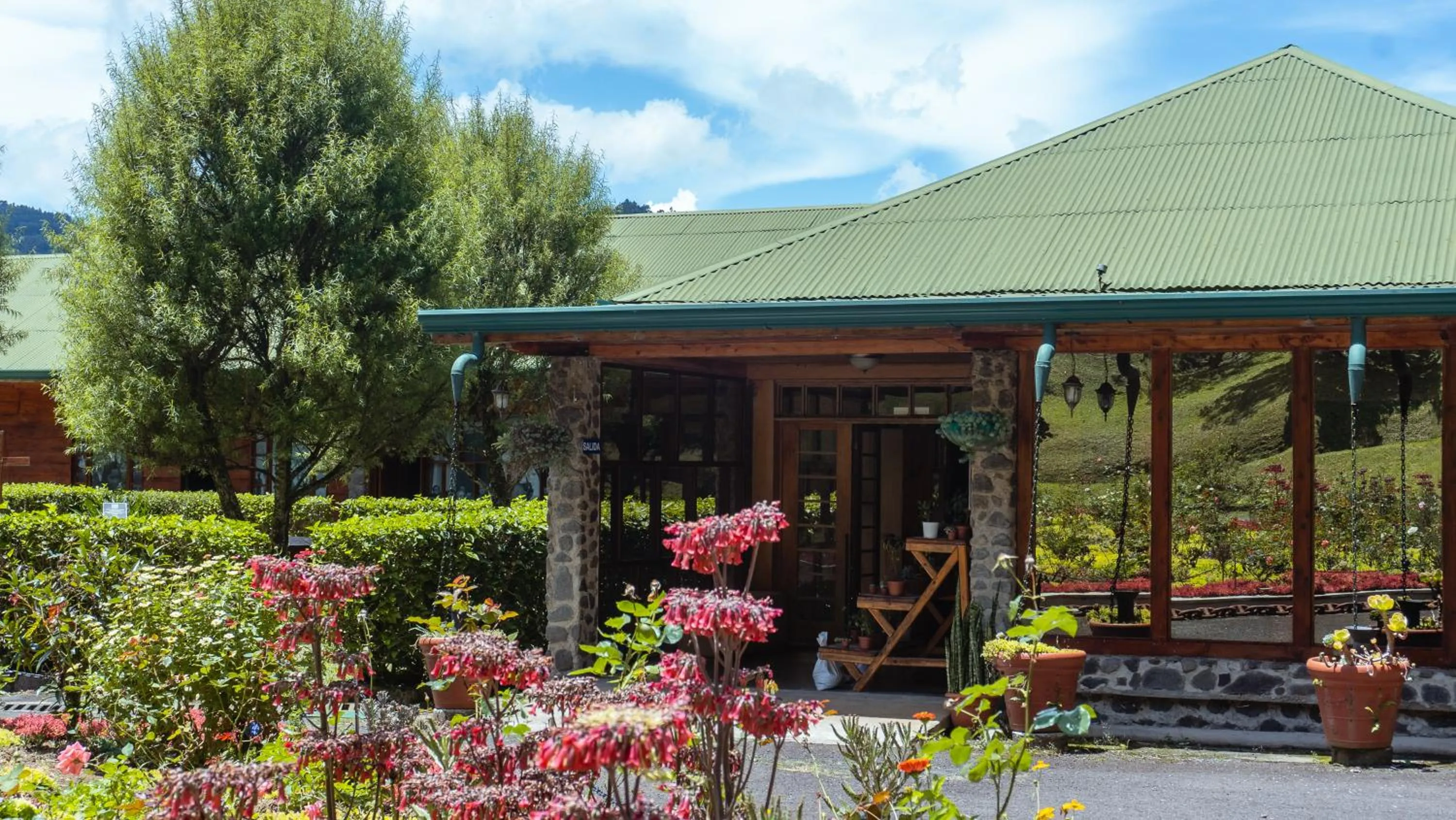 Property building in Hacienda La Lucha