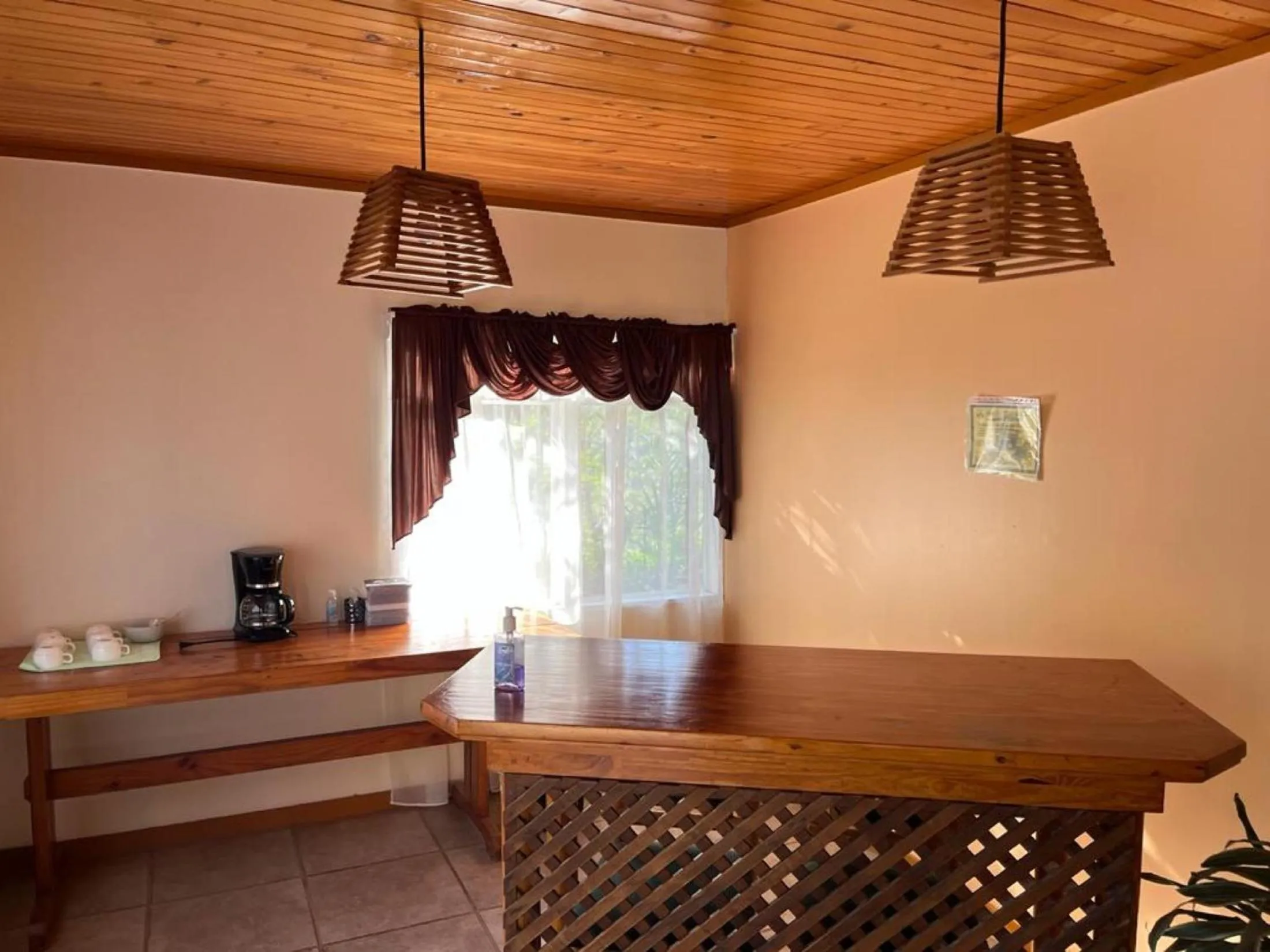 Communal lounge/ TV room in Hacienda La Lucha