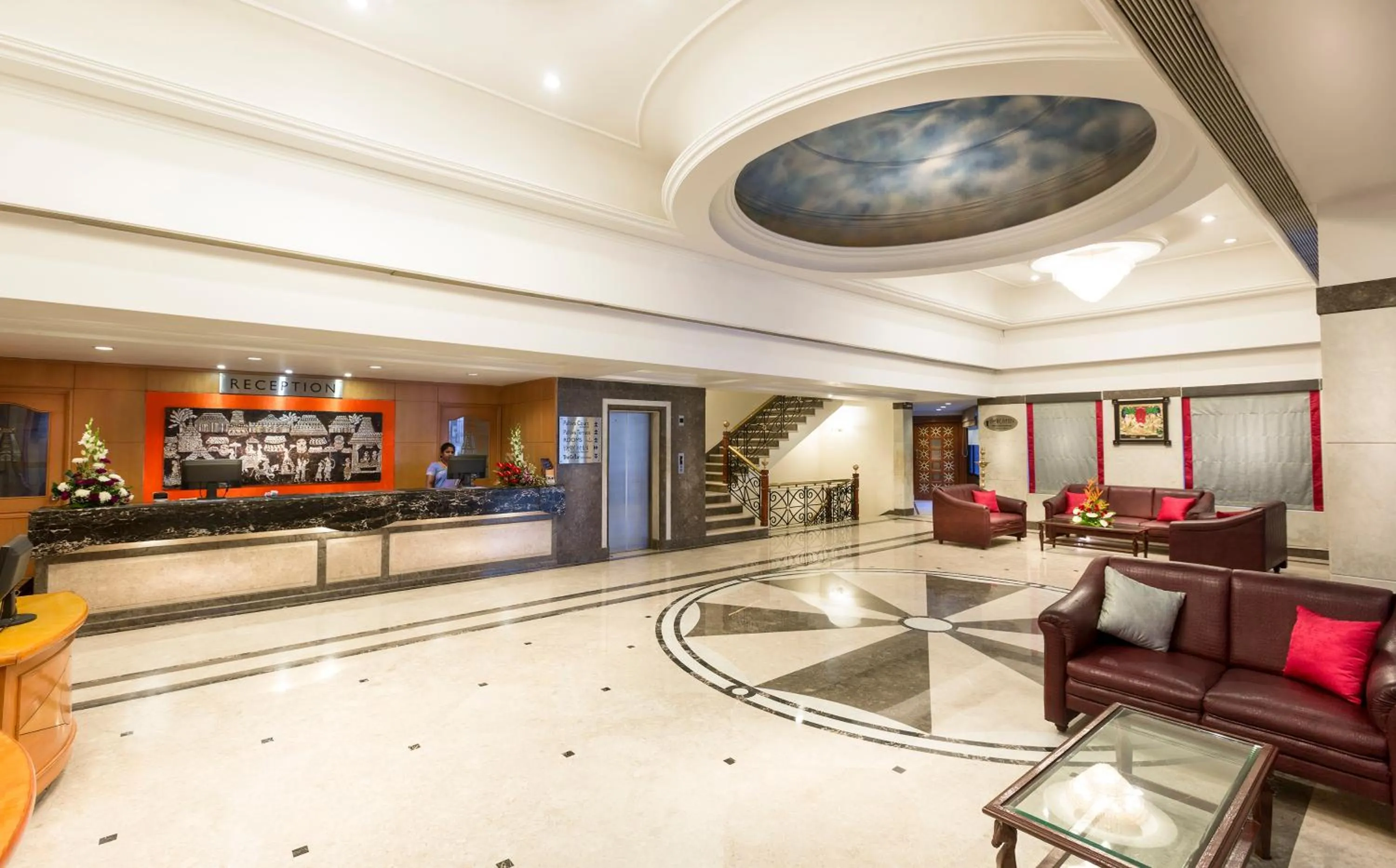 Lobby or reception in Regency Kanchipuram by GRT Hotels