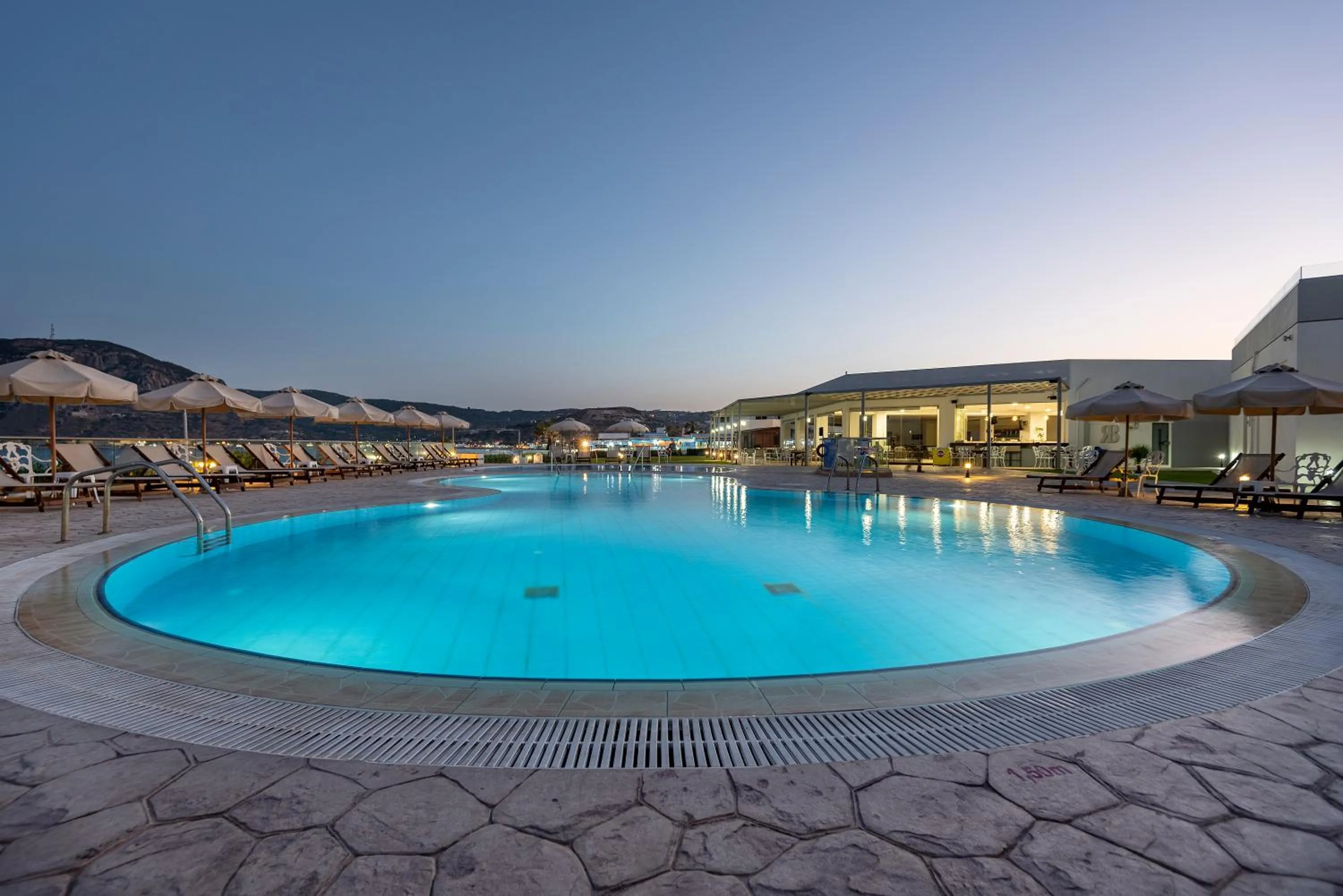 Property building in Royal Bay Suites