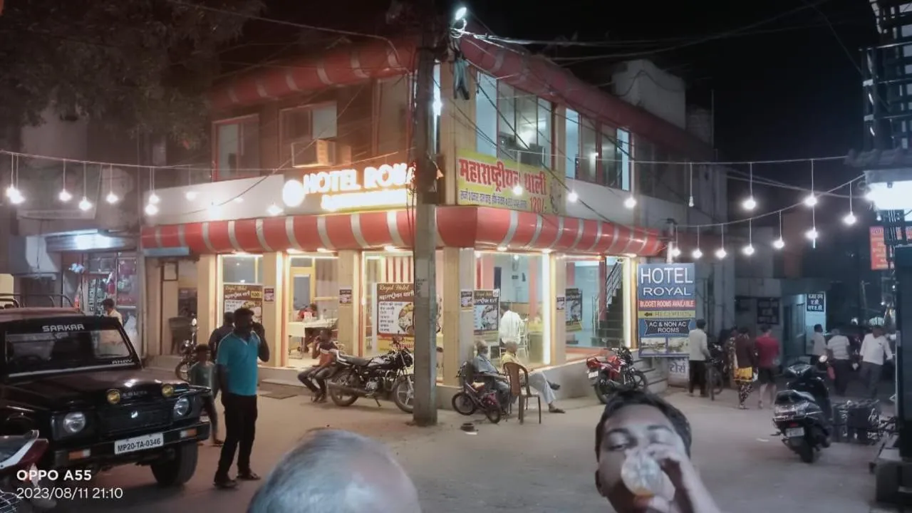 Hotel royal and restaurant