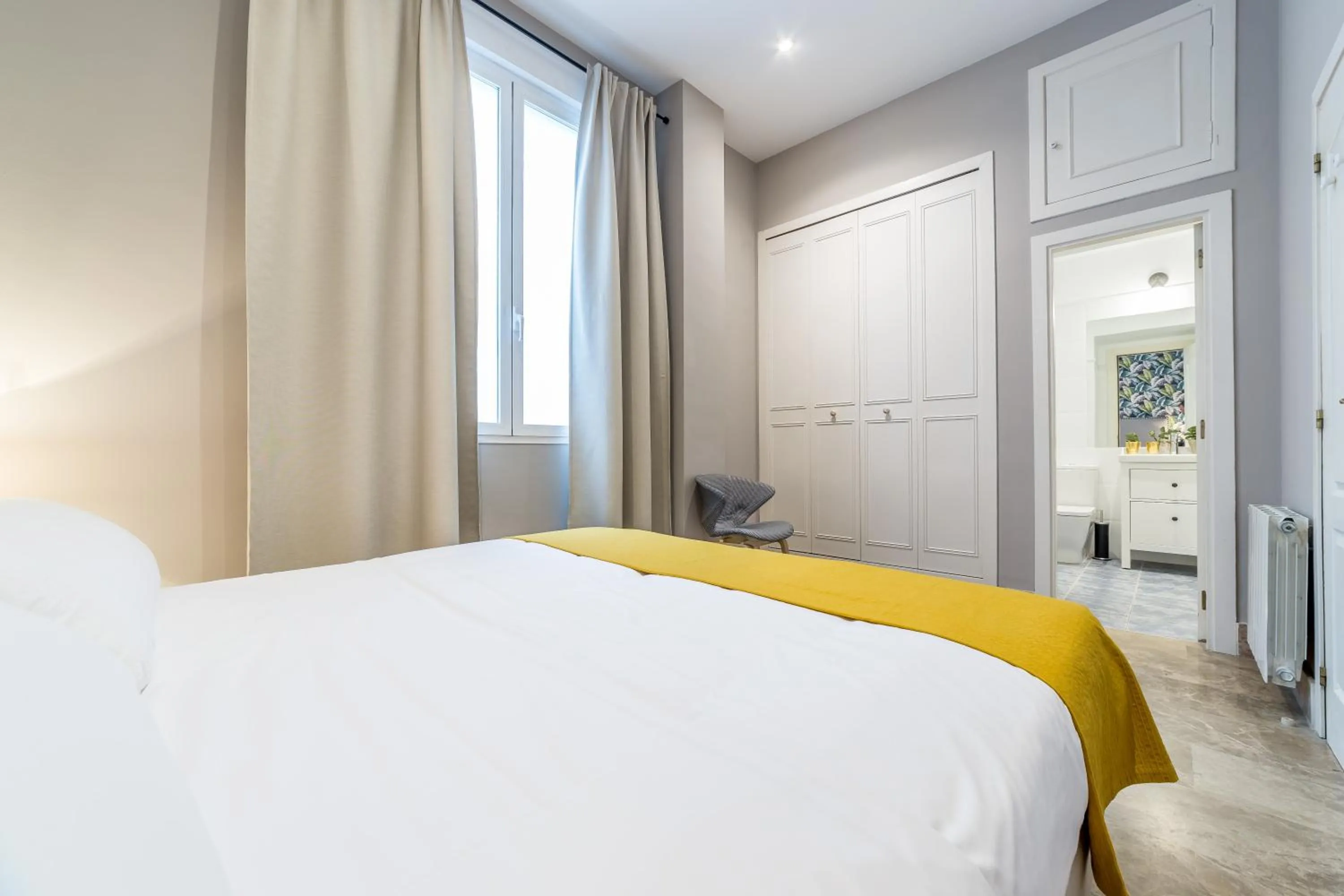 Bedroom, Bed in Palacio de Rojas by Moontels