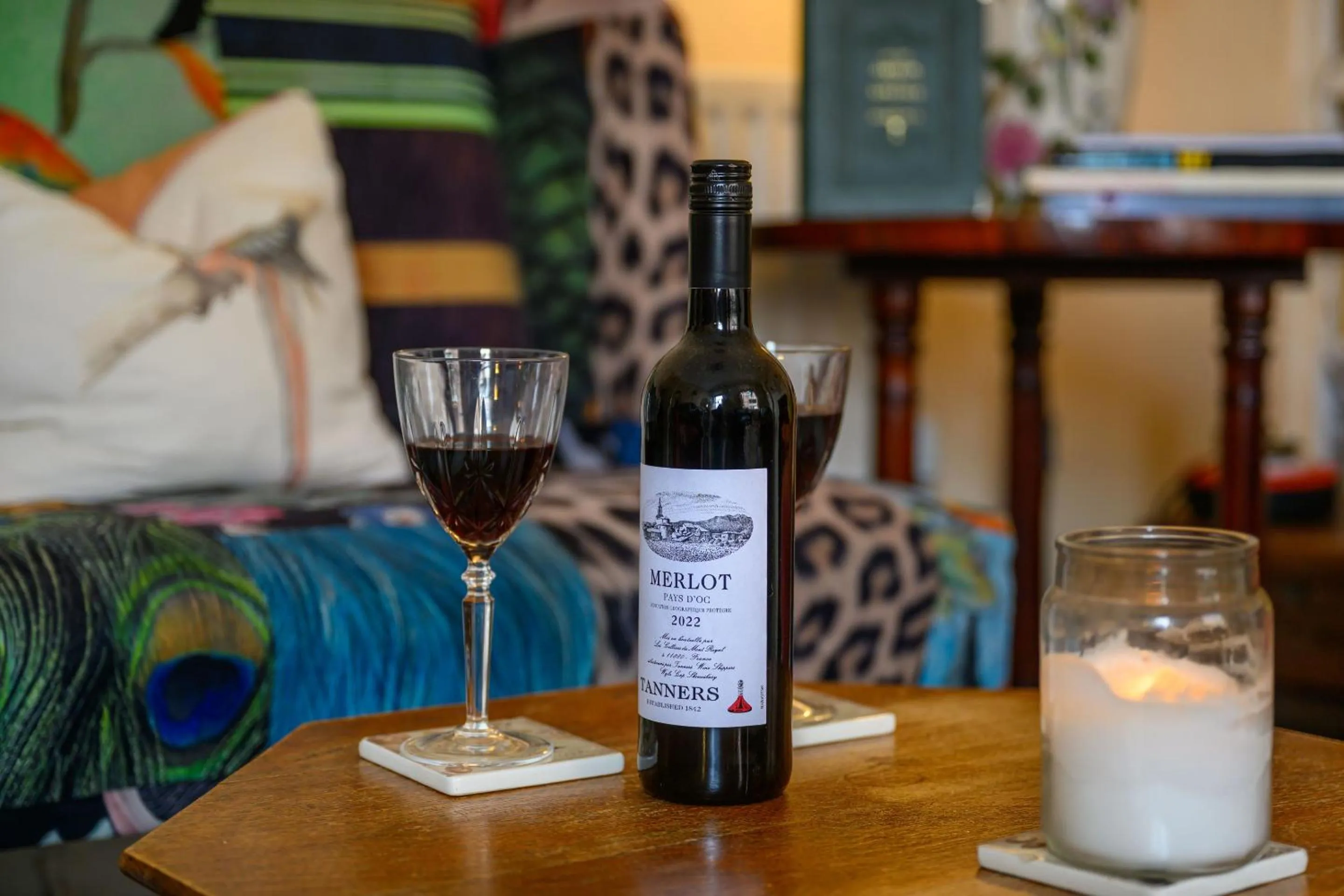 Living room in Darwin's Townhouse