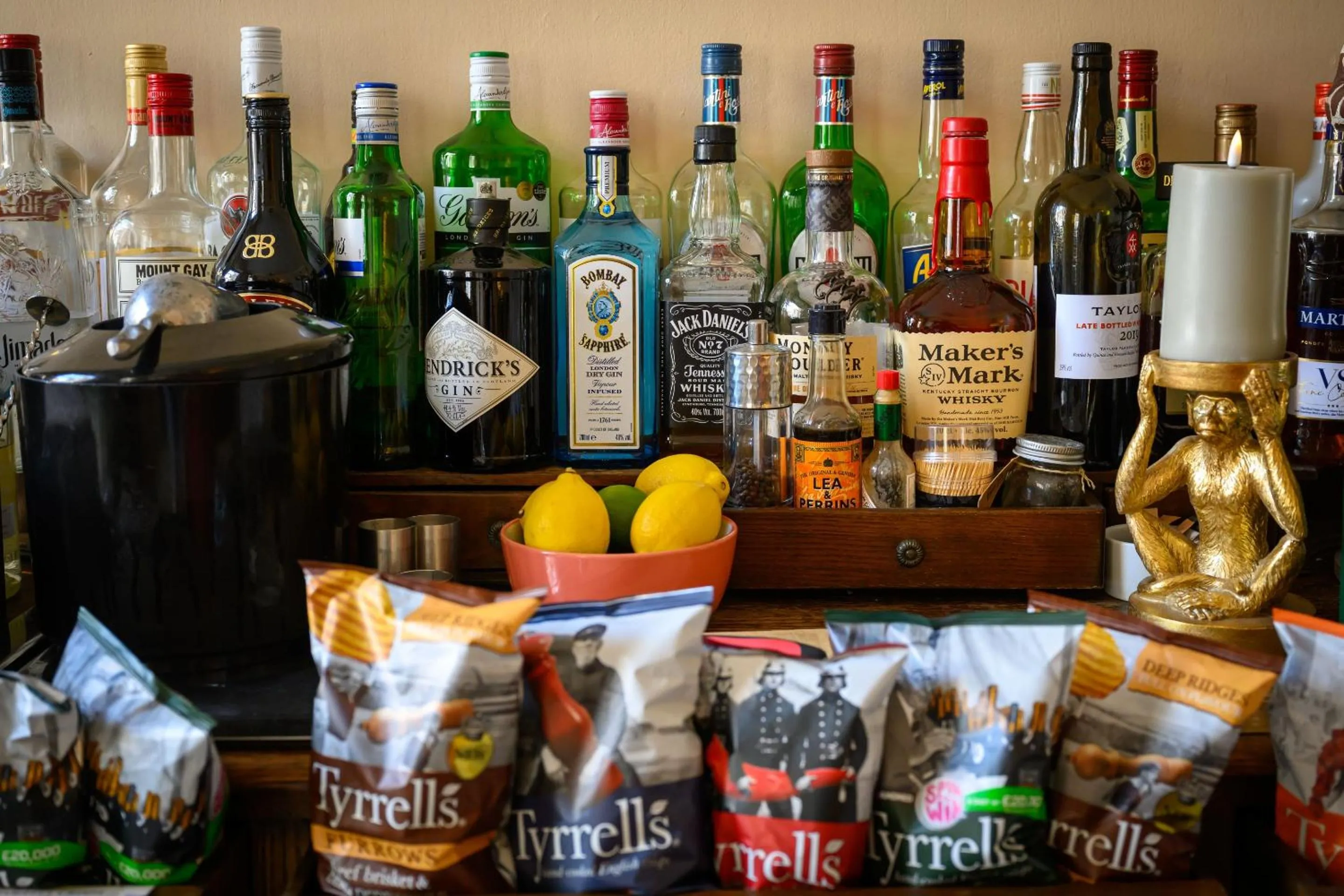 Living room in Darwin's Townhouse