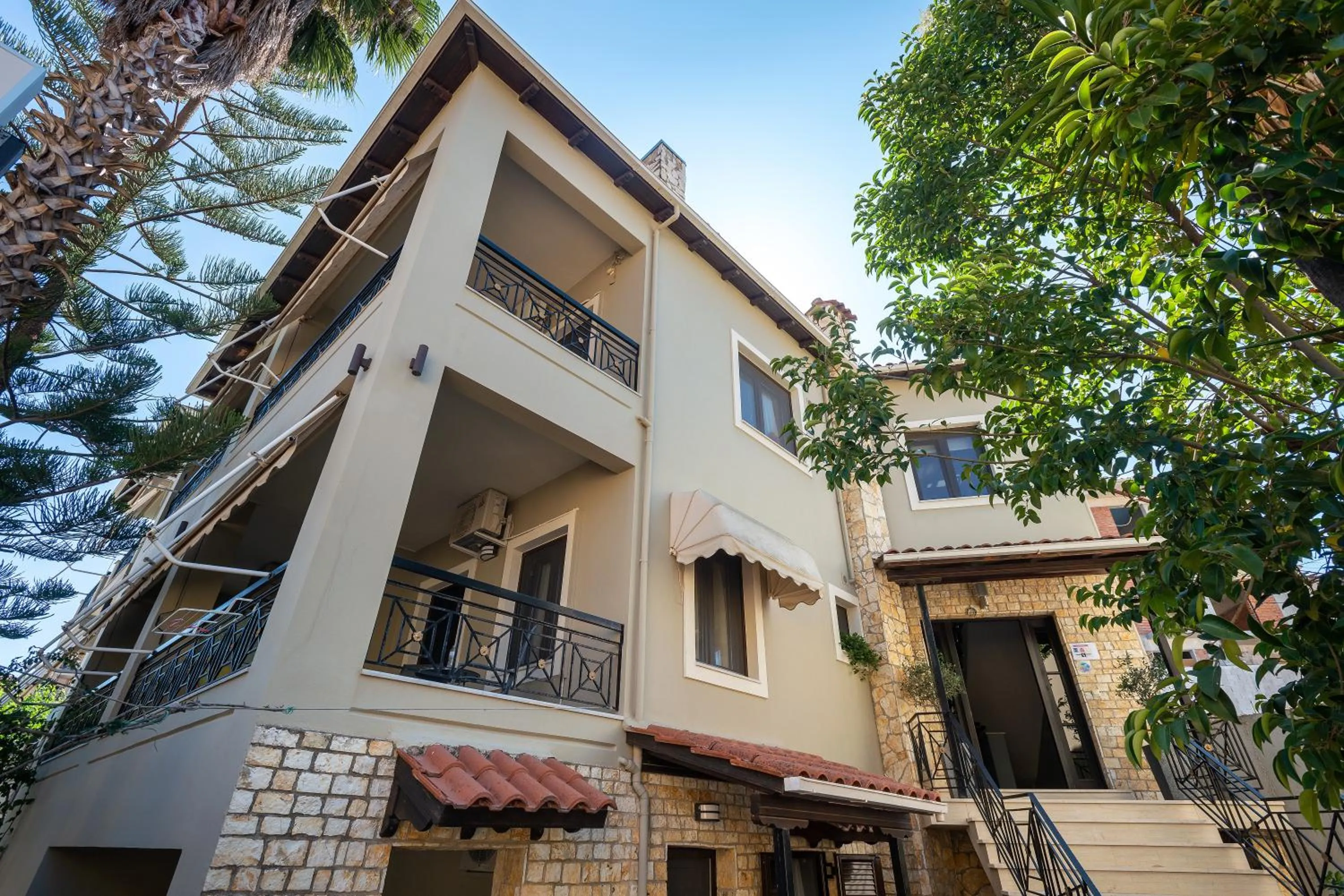 Property building in Hotel Oriana - Adults Only