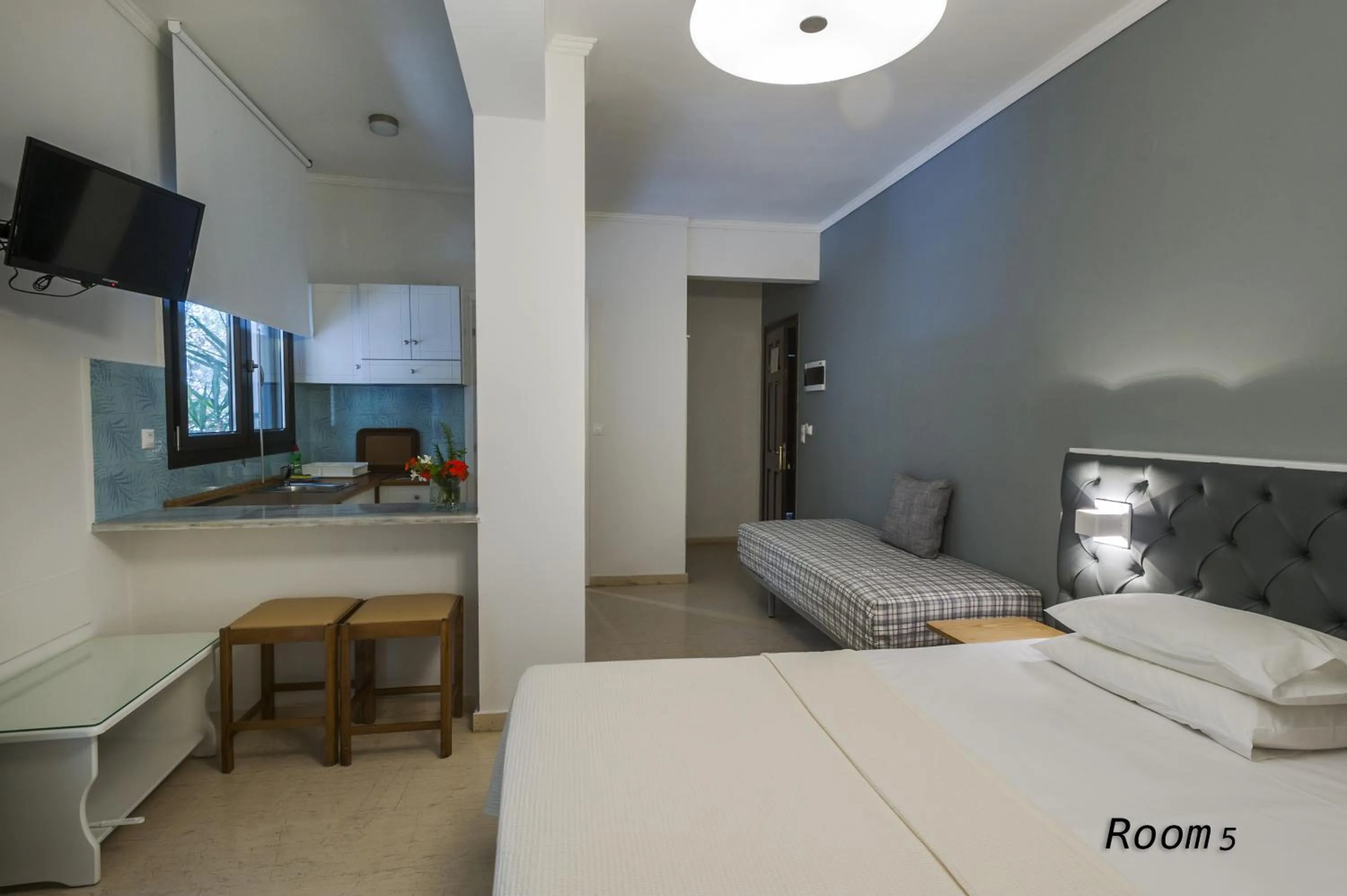 TV and multimedia, Bed in Hotel Oriana - Adults Only