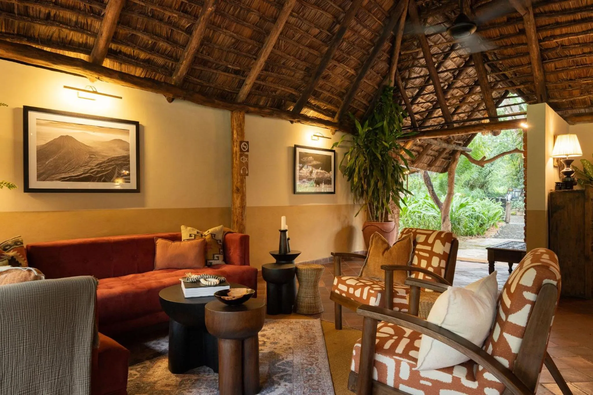 Lounge or bar in Rivertrees Country Inn