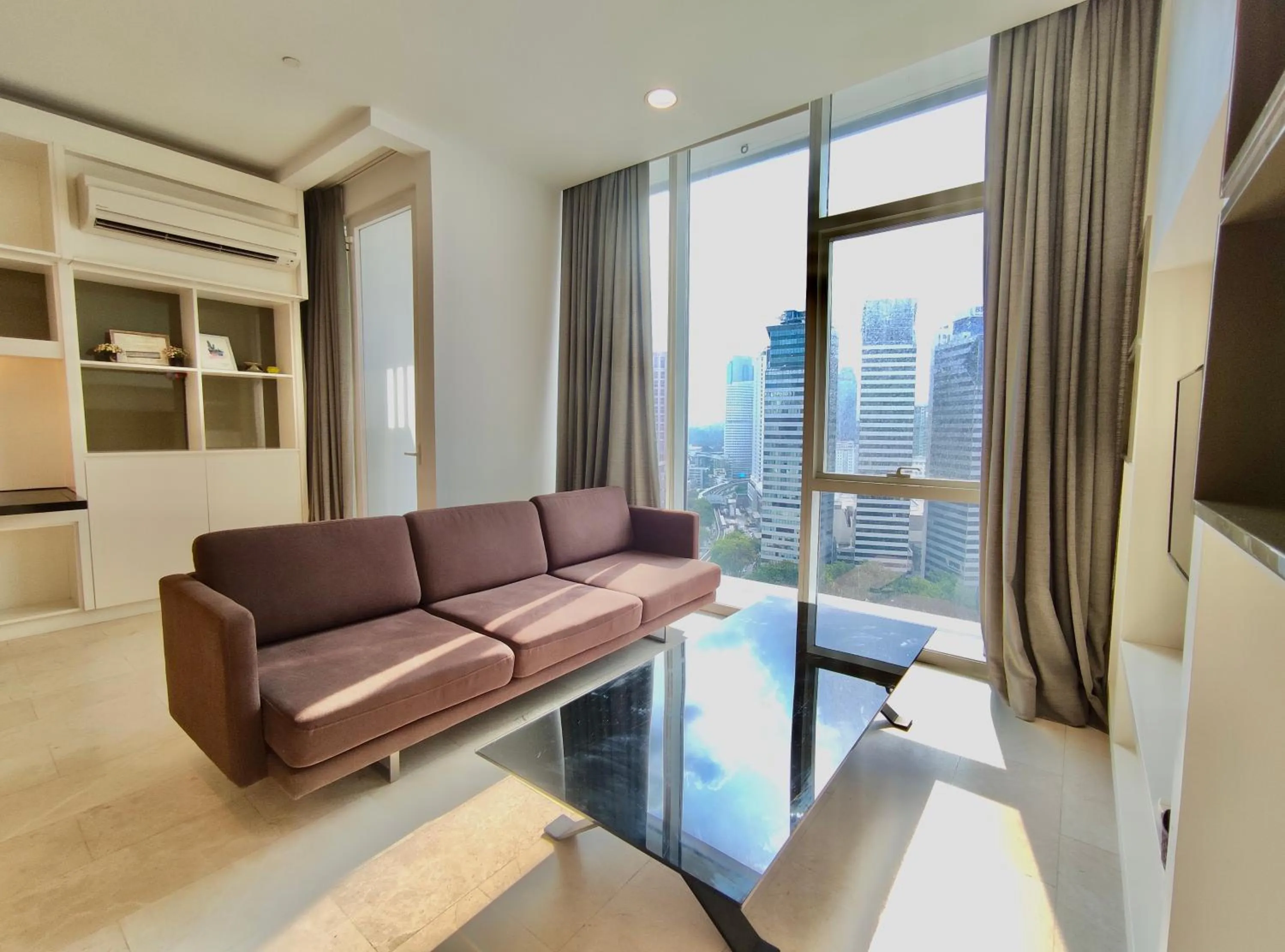 TV and multimedia in Castle Quest Residence