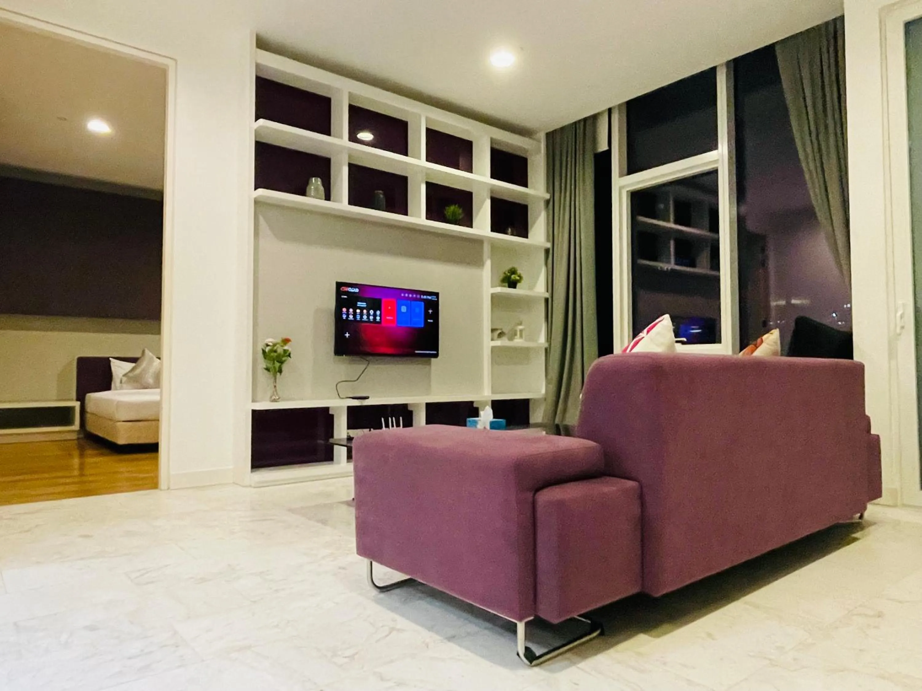 TV and multimedia in Castle Quest Residence