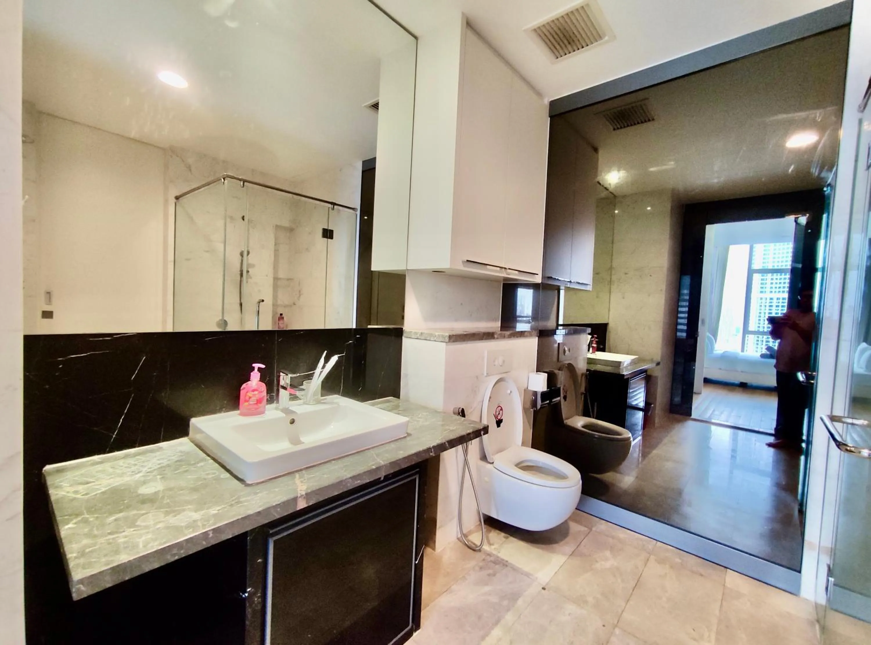 Toilet in Castle Quest Residence