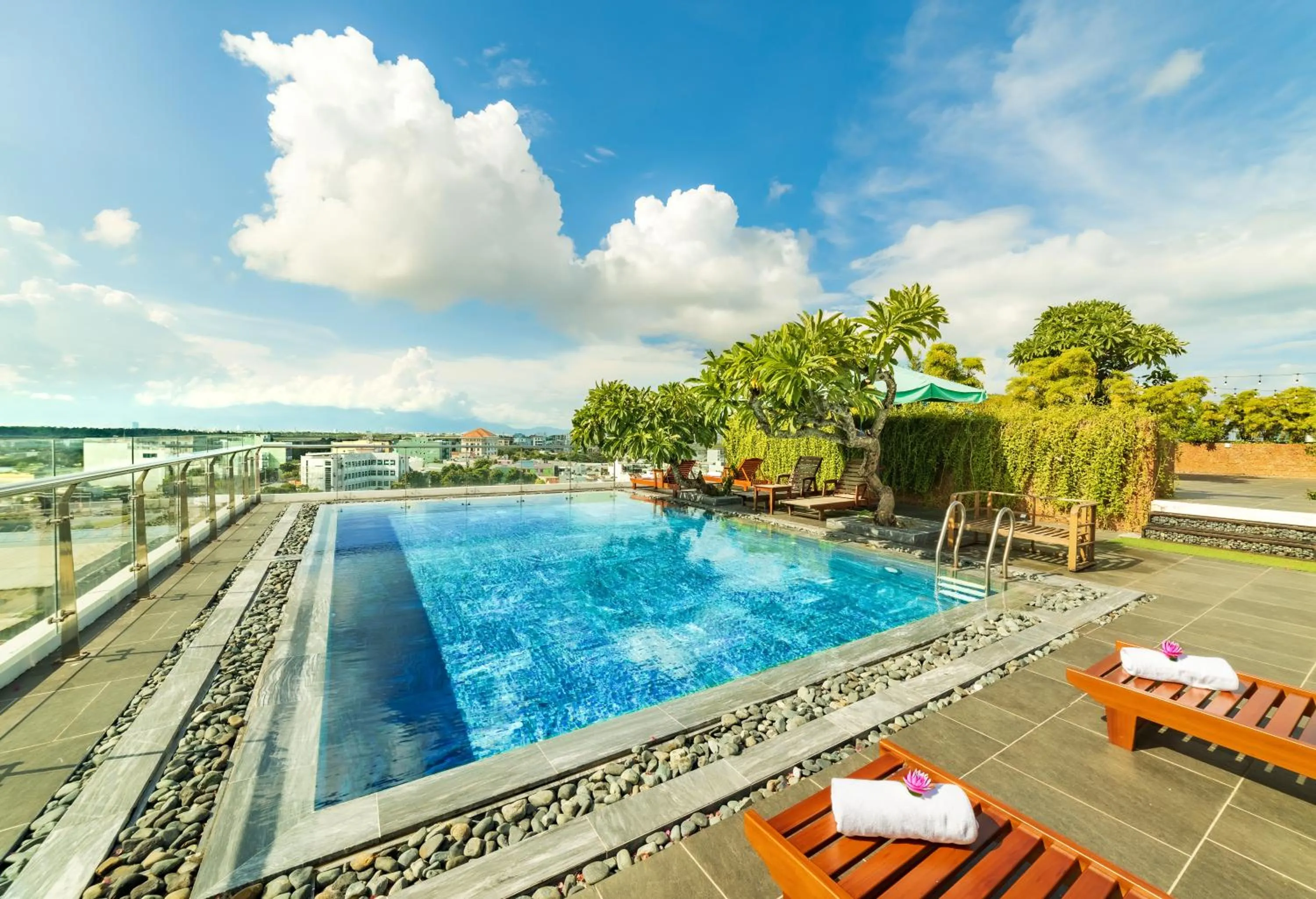 Day in MTR Apartment & Hotel