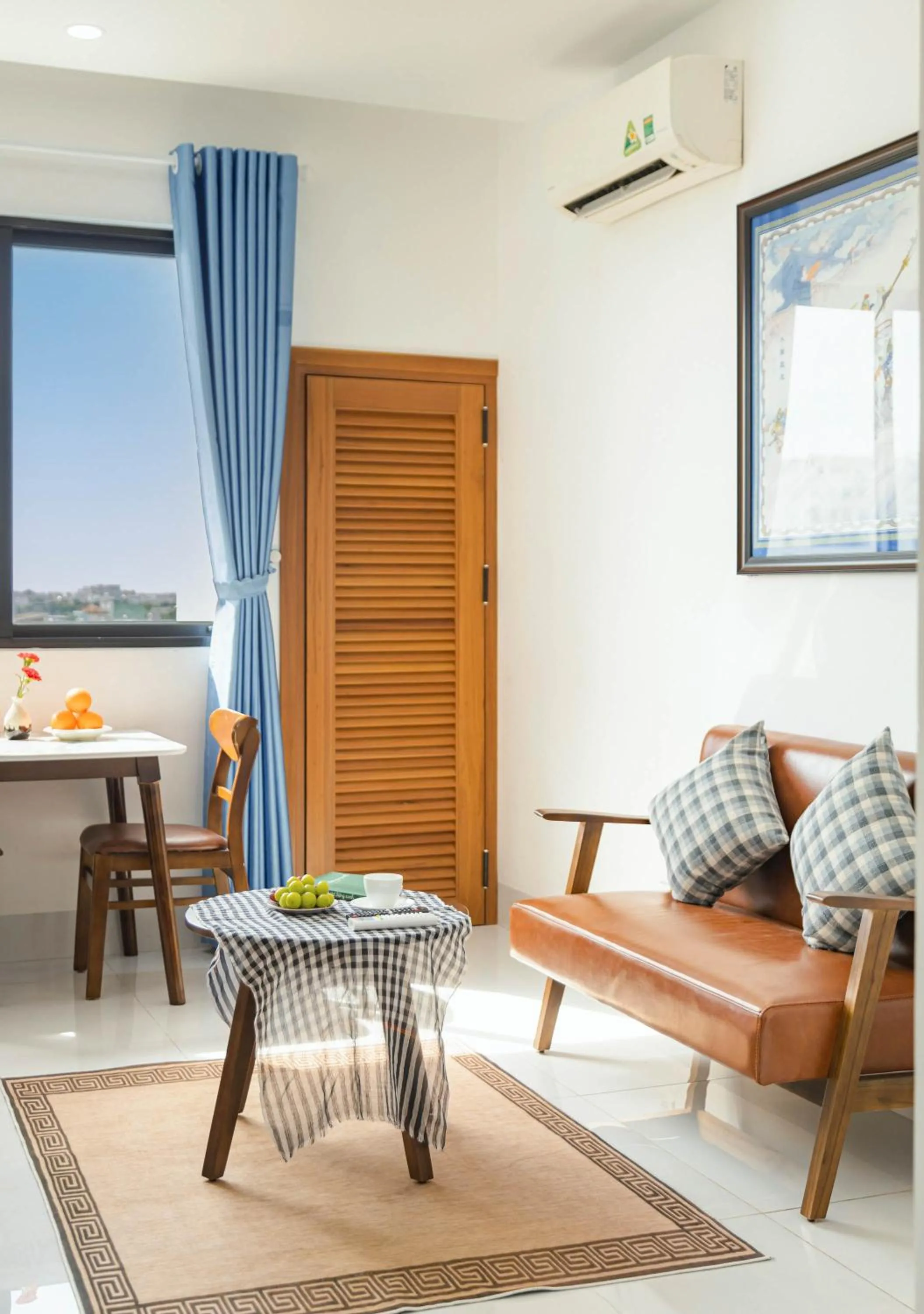 Living room in MTR Apartment & Hotel