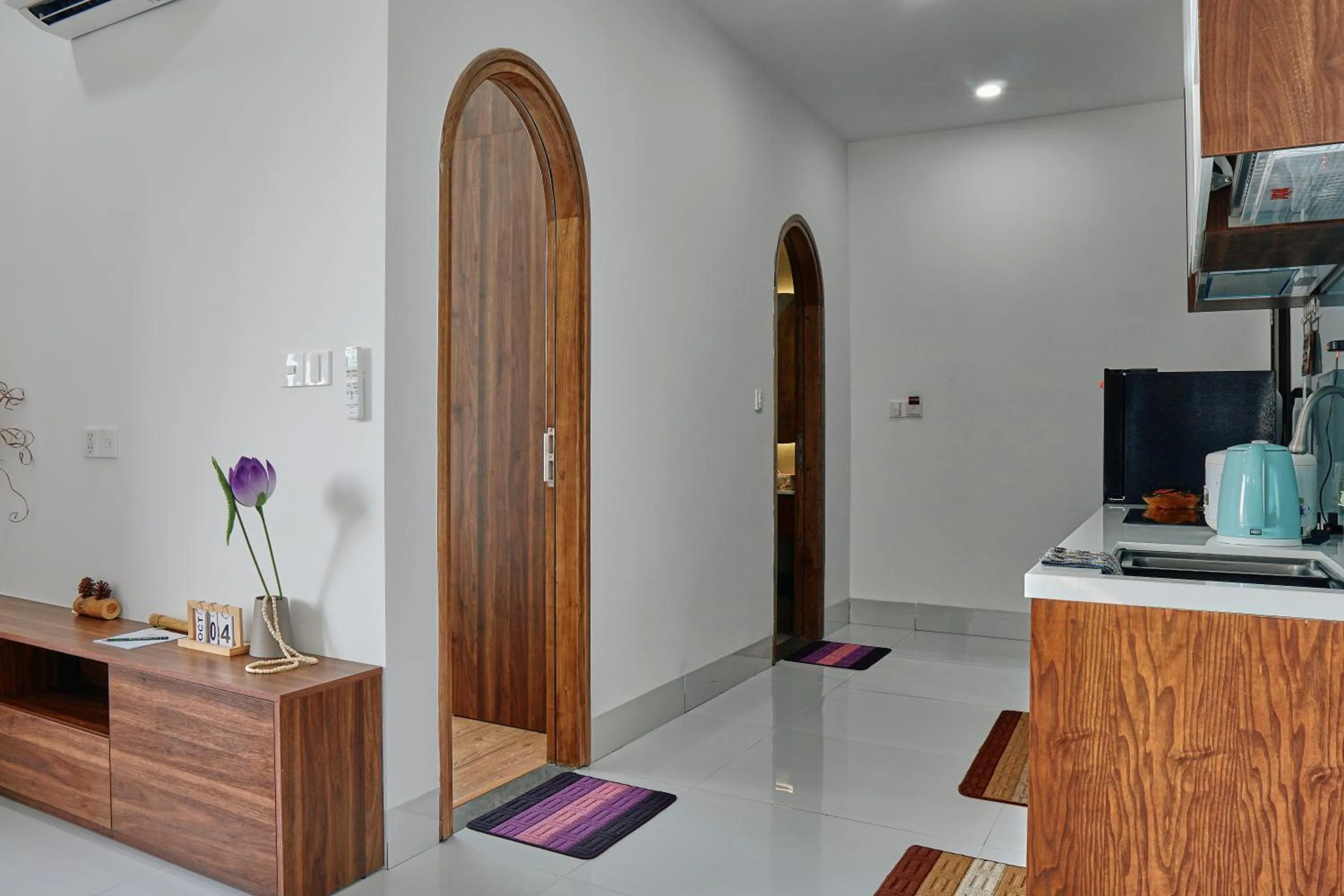 kitchen in MTR Apartment & Hotel