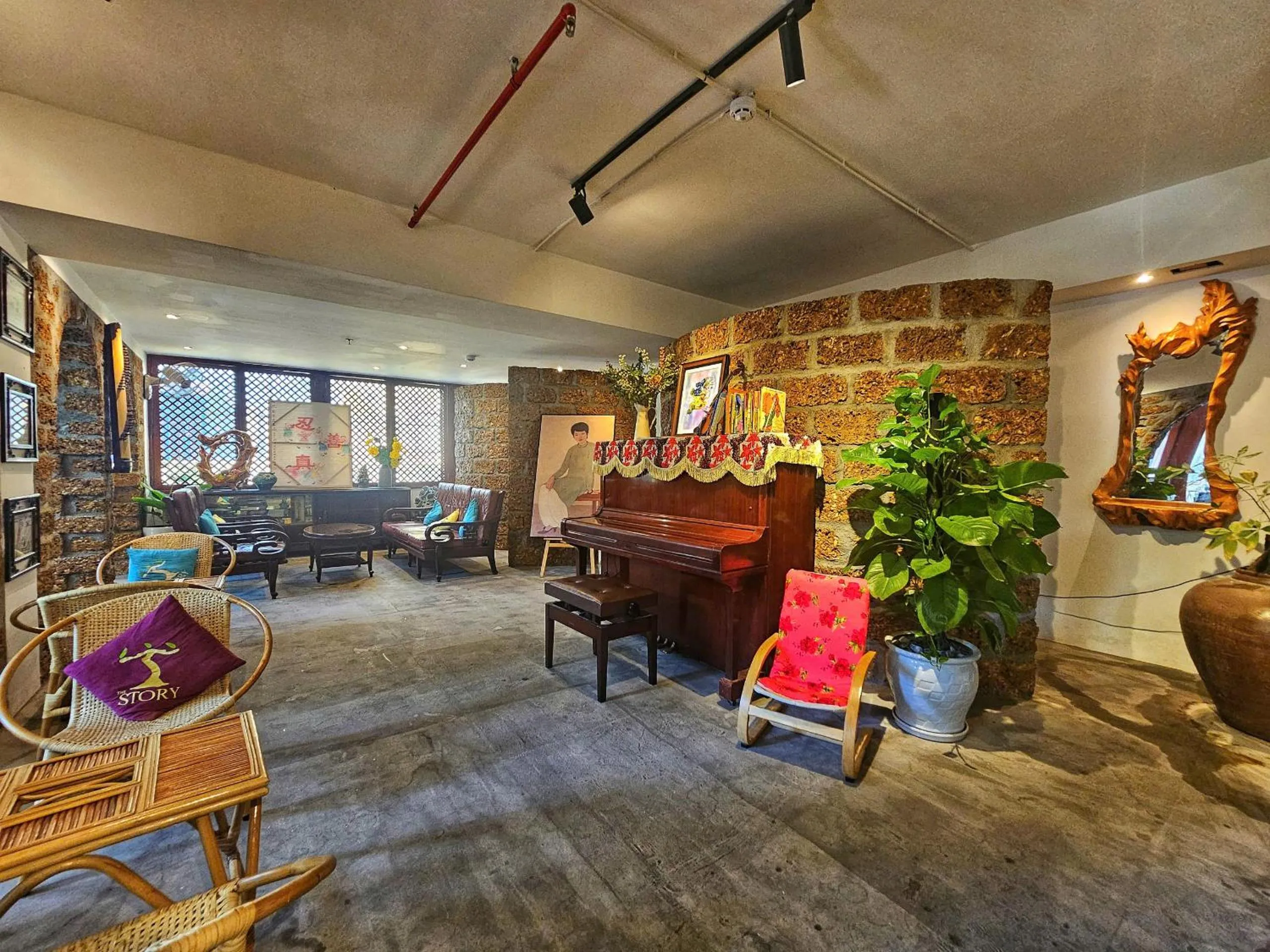 Lobby or reception in MTR Apartment & Hotel