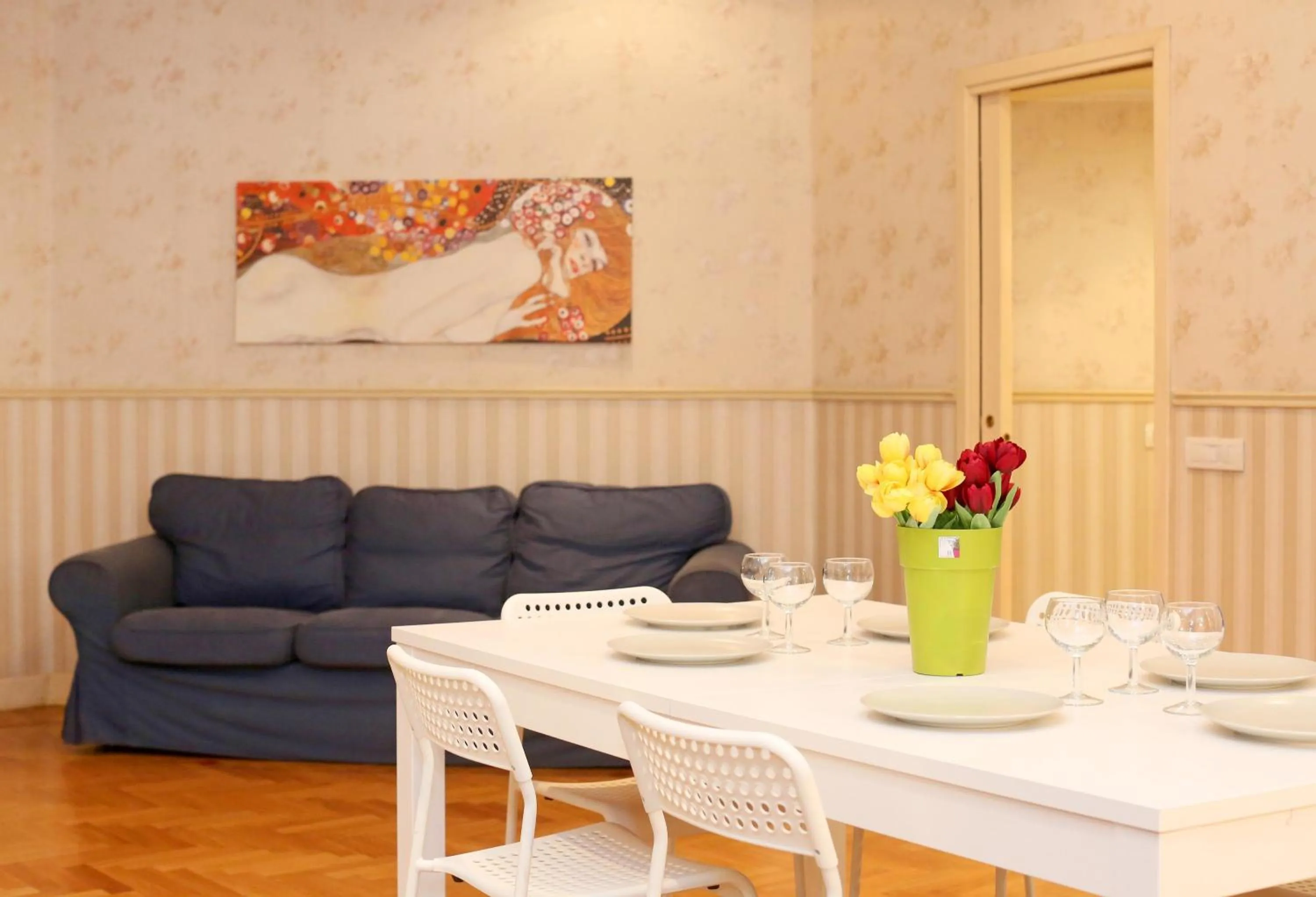 Dining area in Apartment Felice