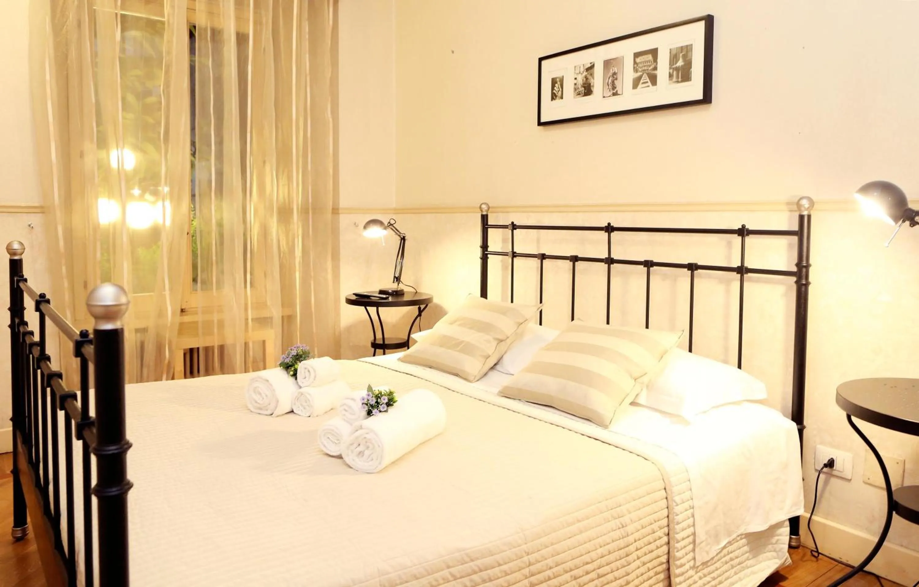 Bedroom, Bed in Apartment Felice