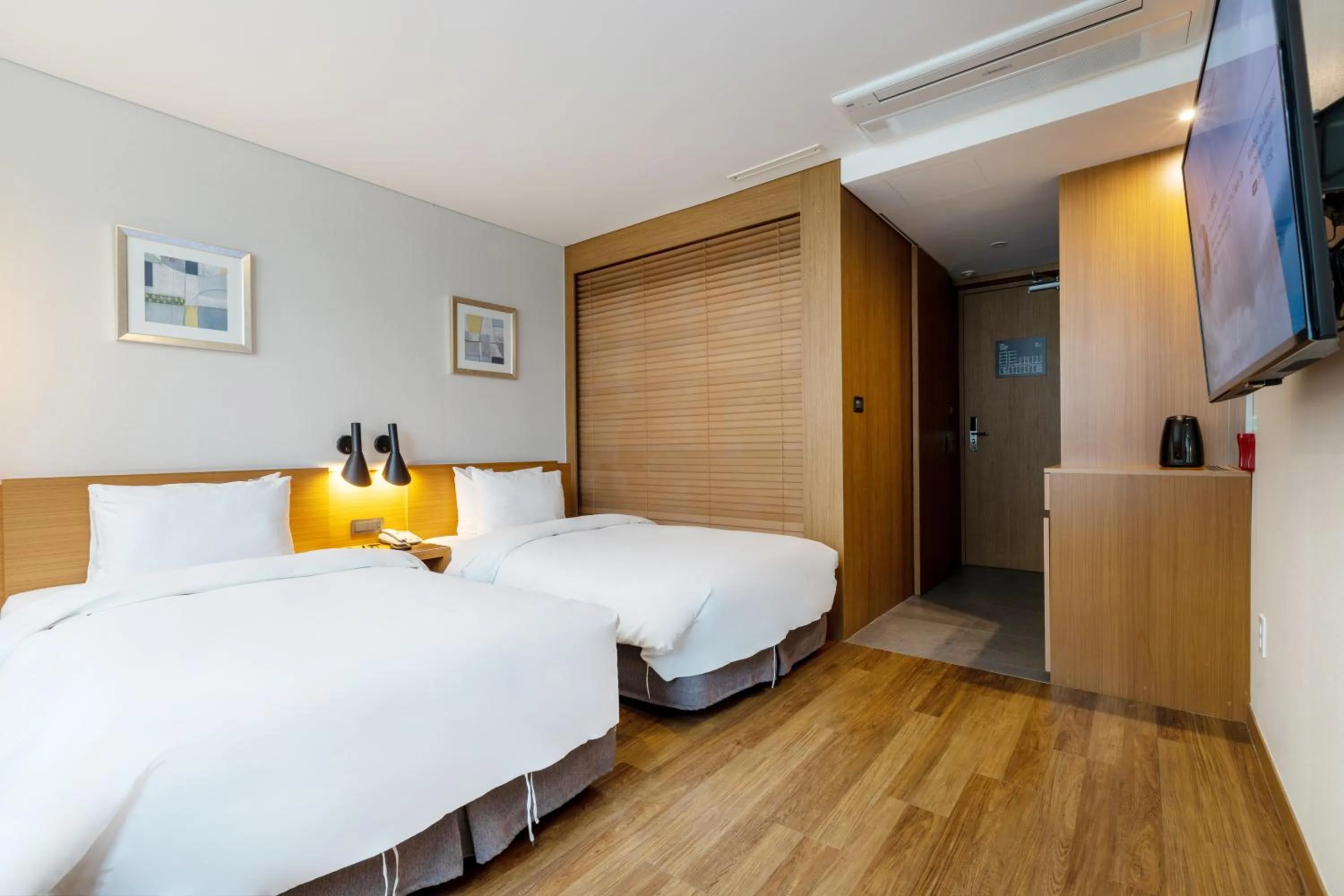 Bed in Mate Hotel Paju