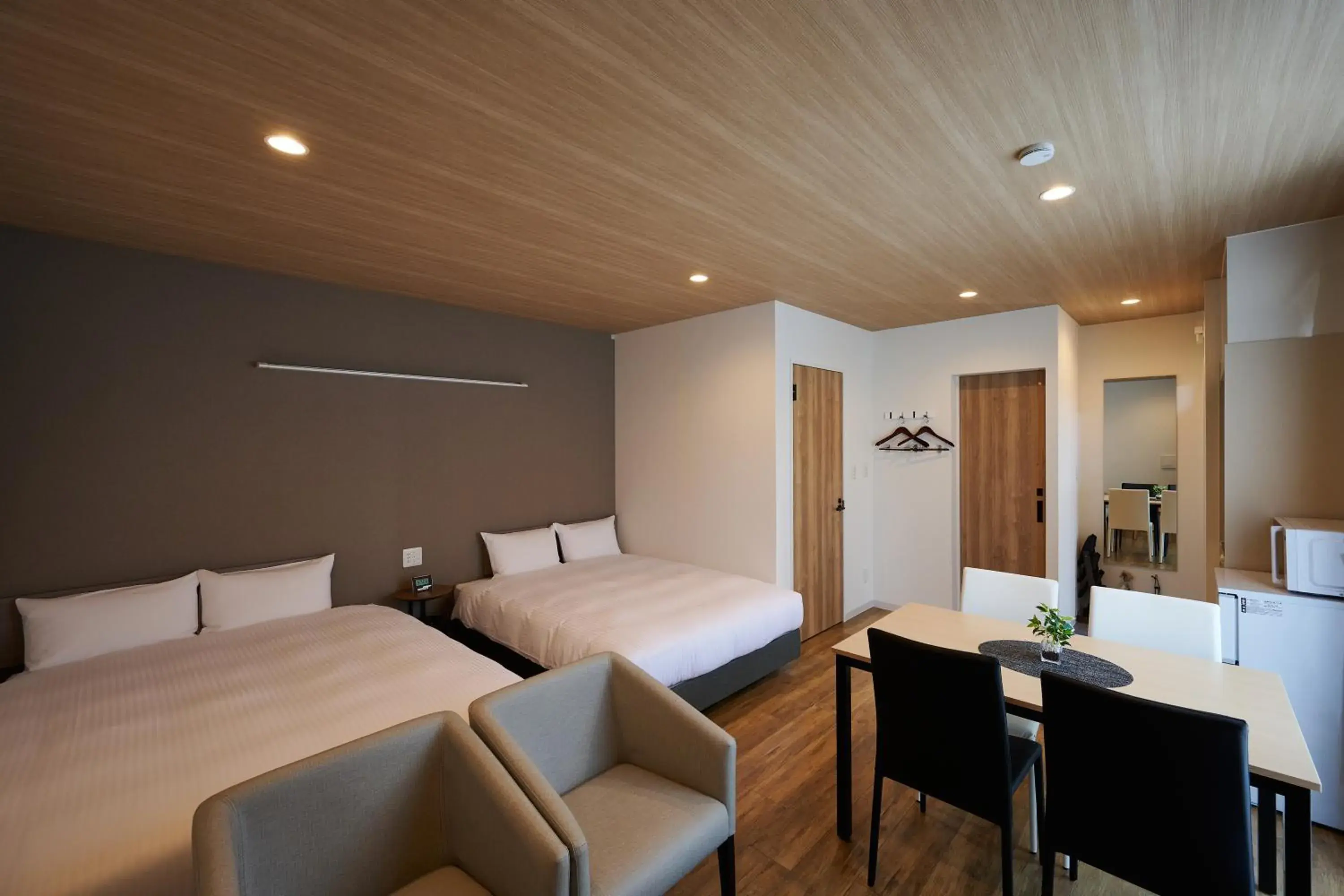 Deluxe Twin Room in HOTEL R9 The Yard Kirishimakokubu Deluxe Twin Room in HOTEL R9 The Yard Kirishimakokubu