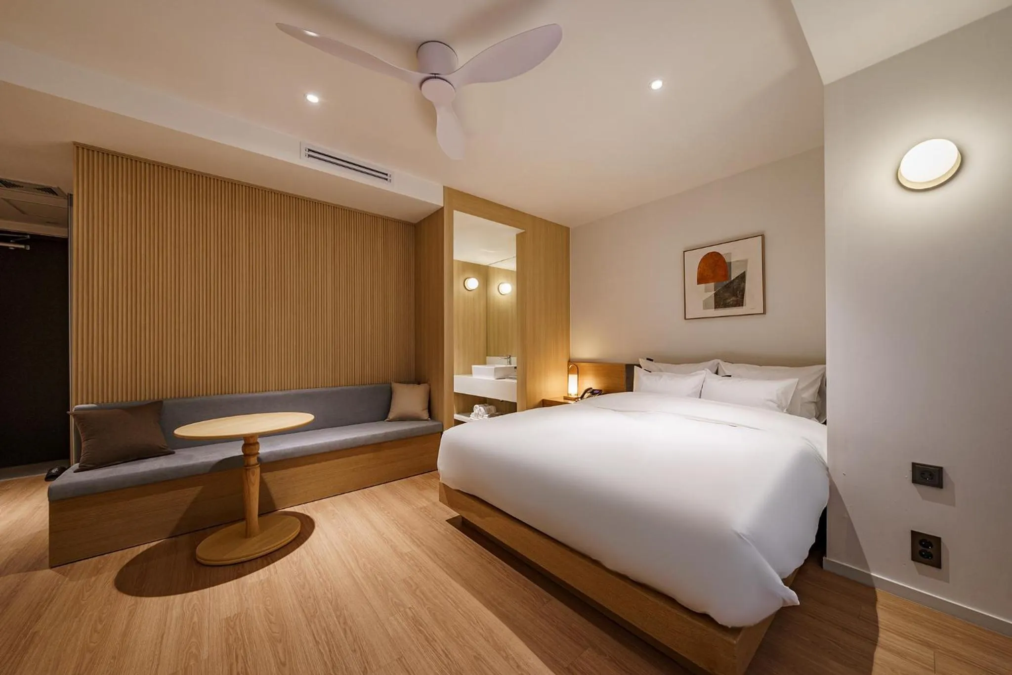 Bed in Brown Dot Hotel Daegu Suseong