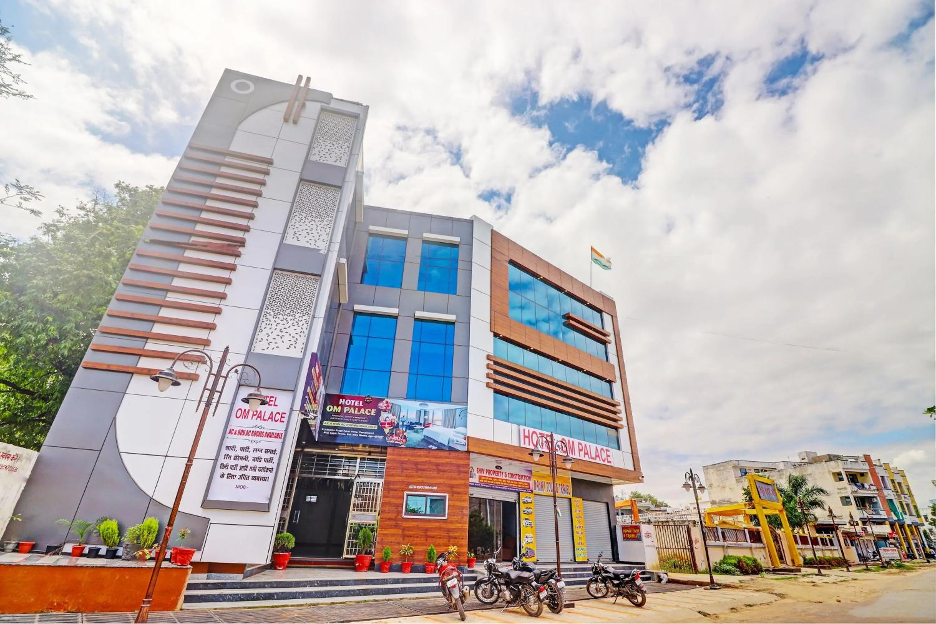 Facade/entrance in Hotel O Om Palace