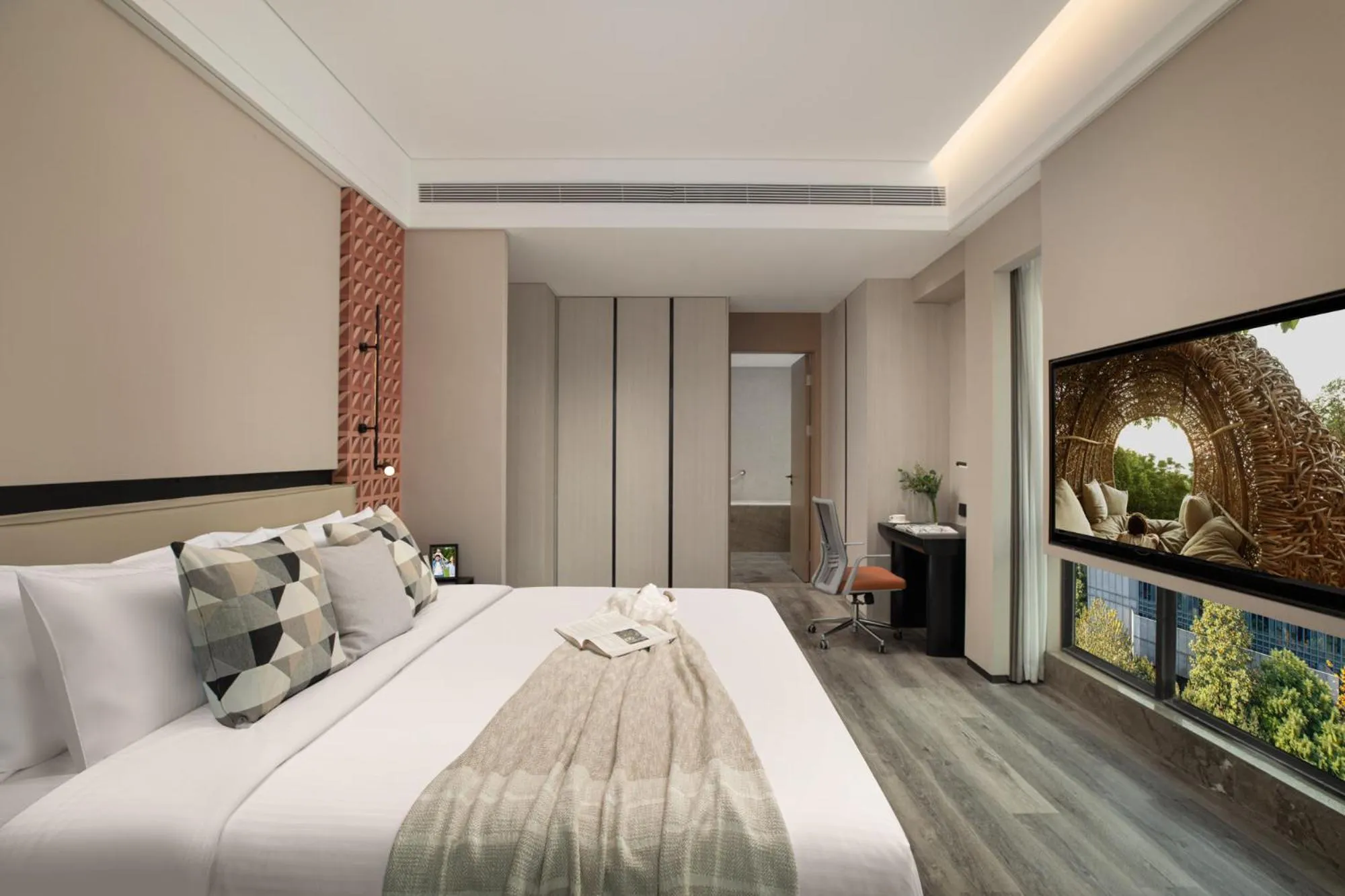 Bedroom, Bed in Somerset Chayuan Chongqing