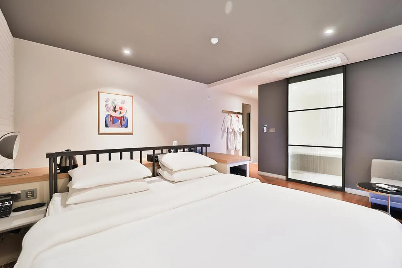 Bed in Brown Dot Hotel Ulsan Samsan