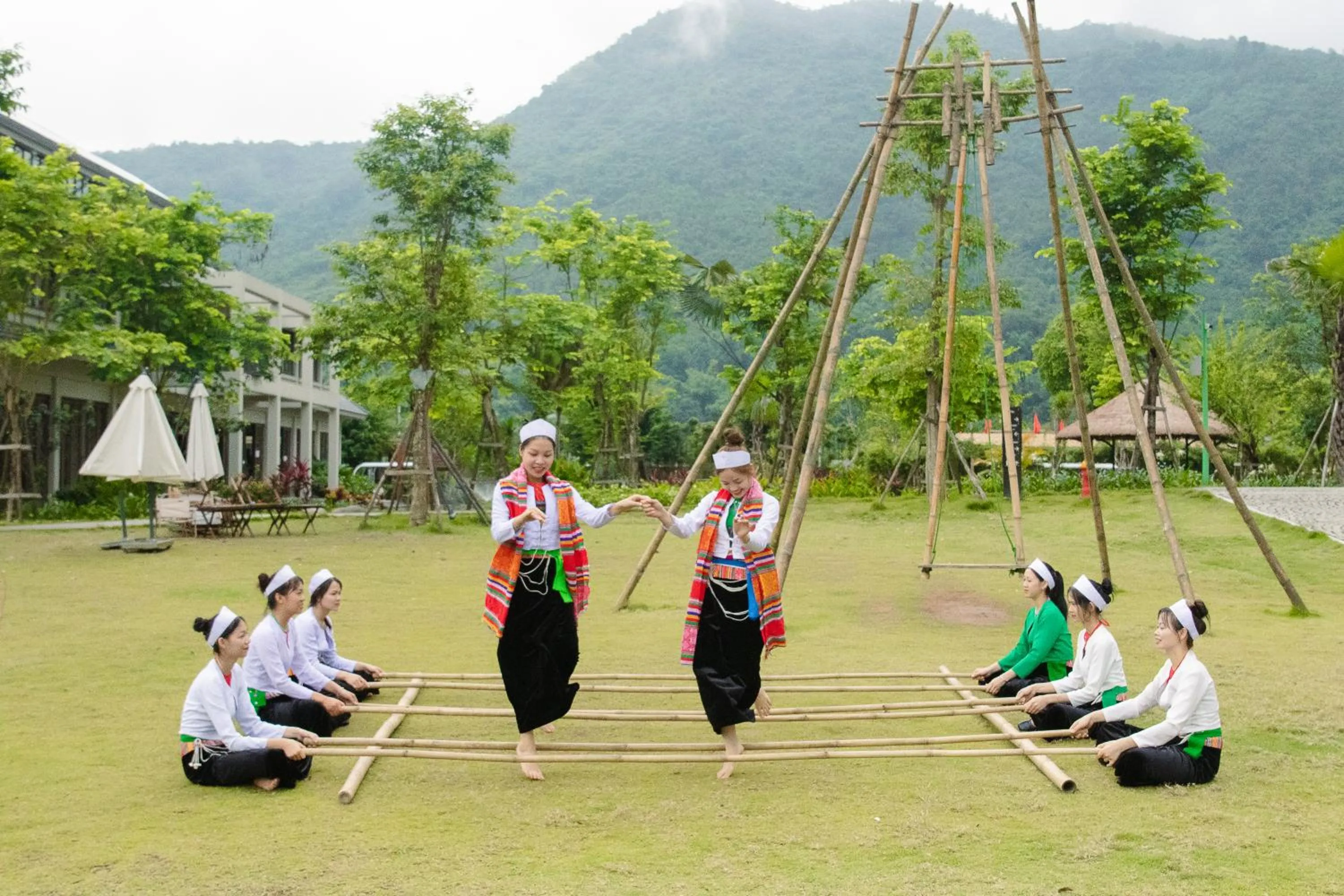 Activities in Mandala Retreats Kim Bôi