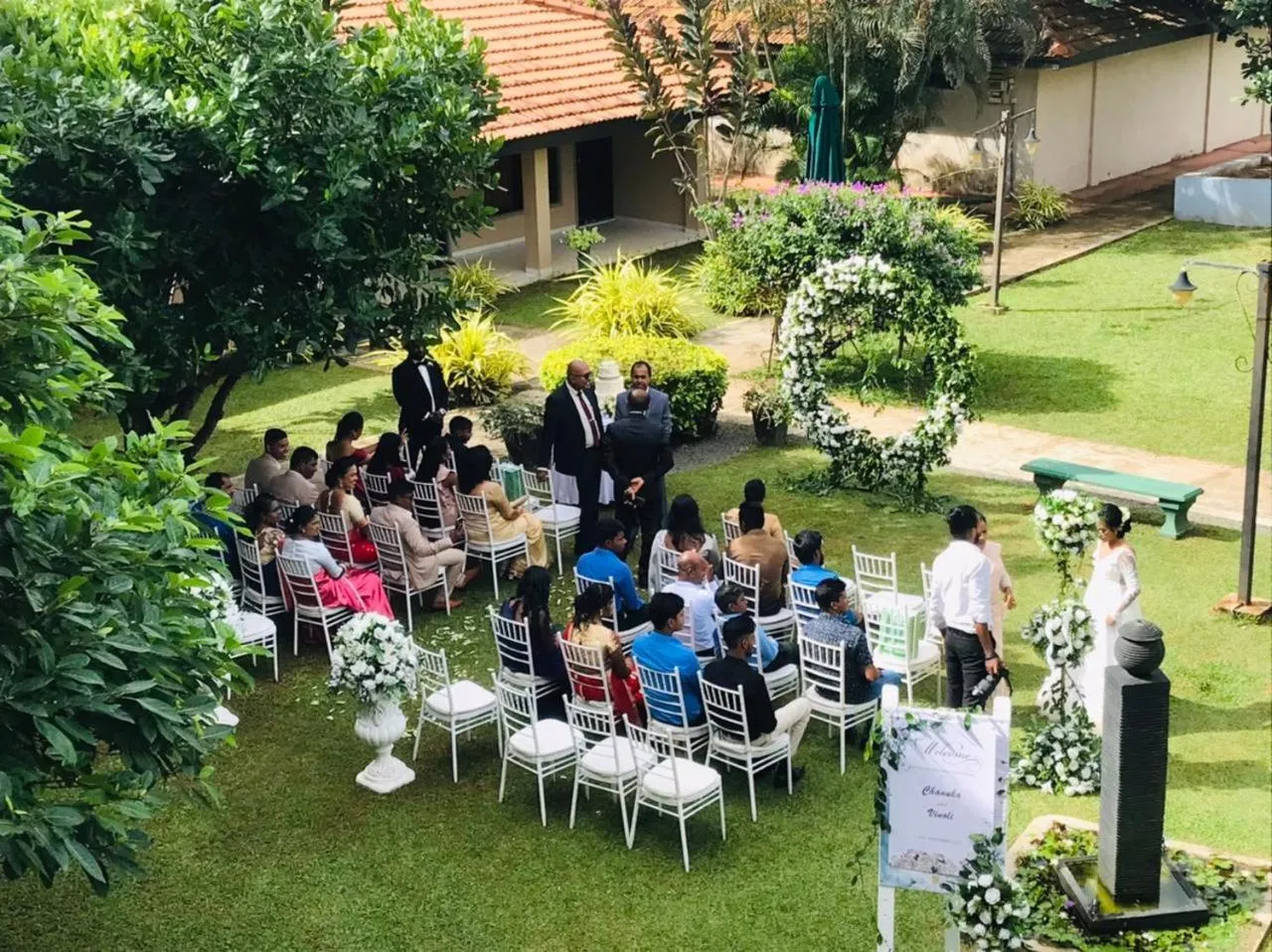 wedding in Laya Beach