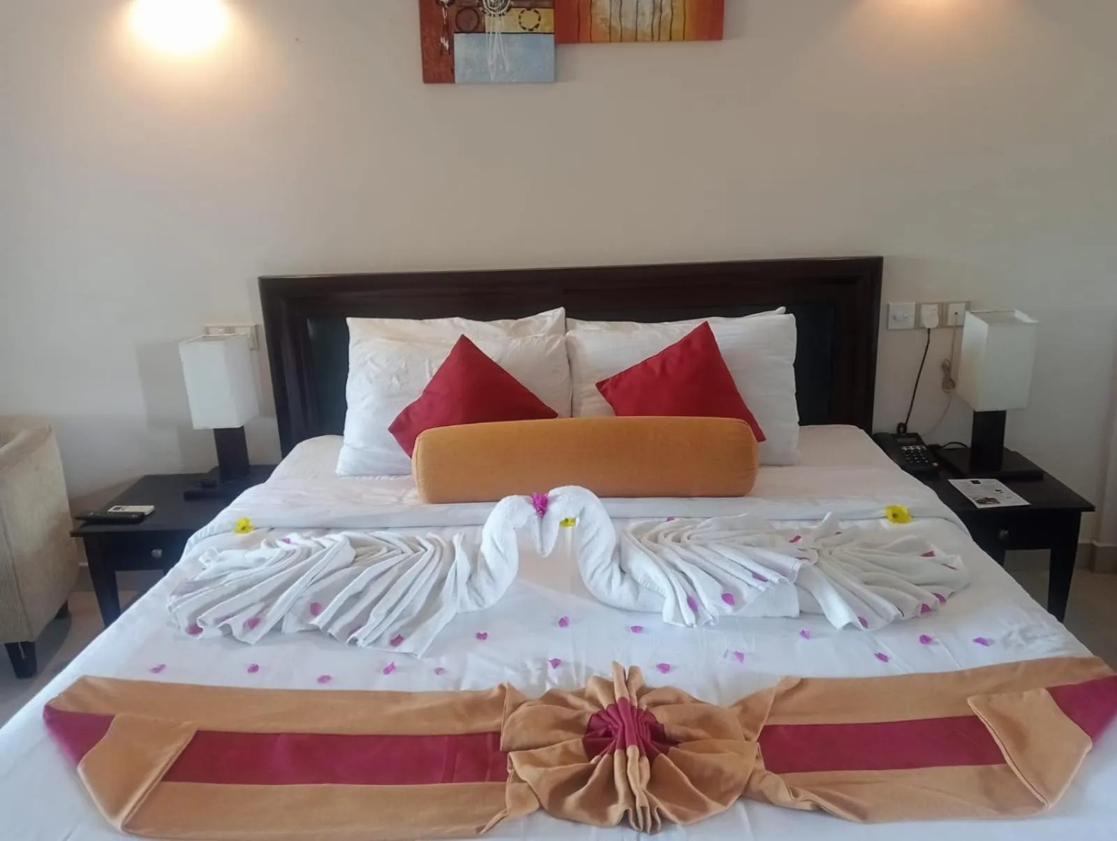 Decorative detail, Bed in Laya Beach