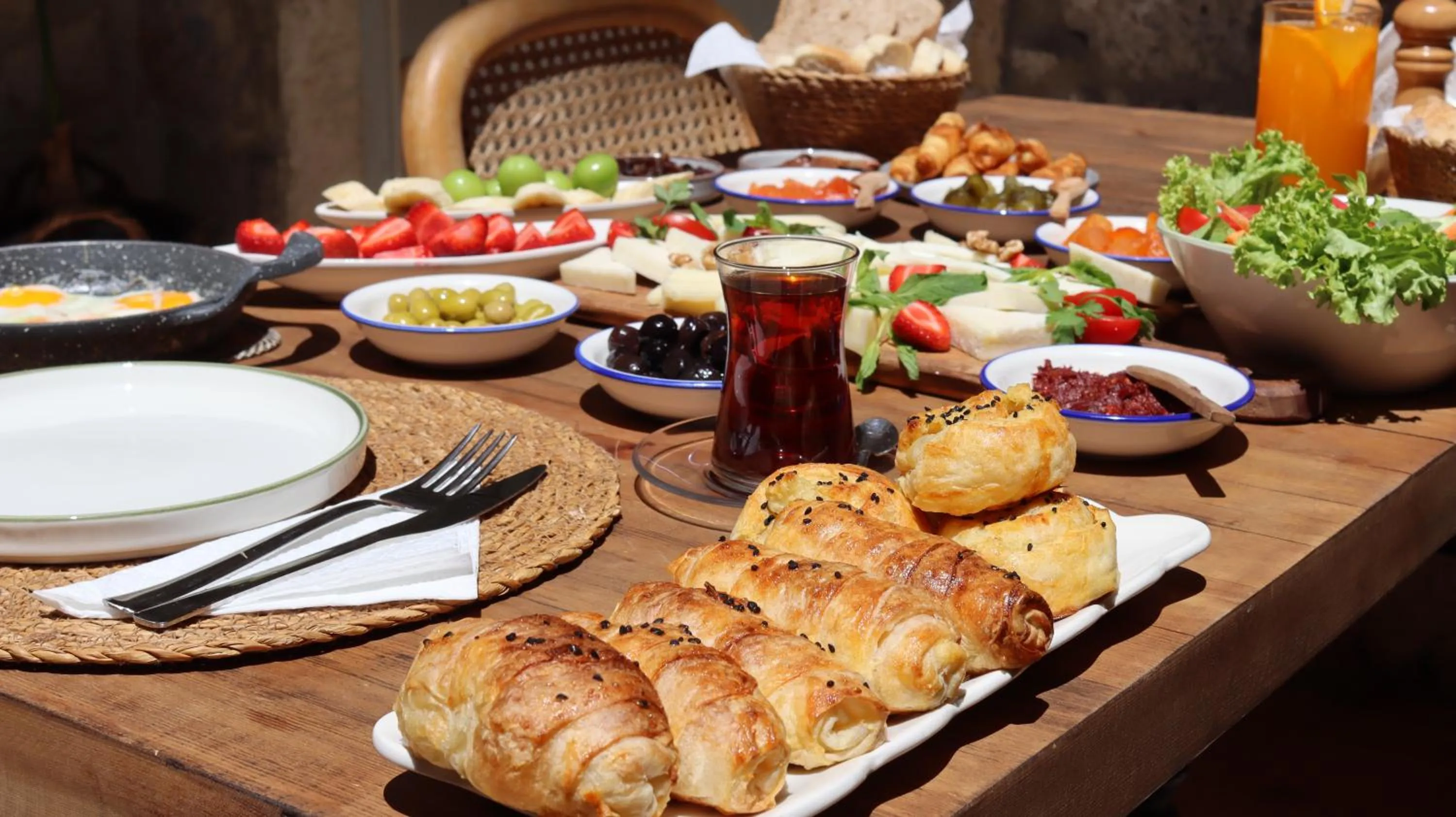 Breakfast in Aliko Hotel