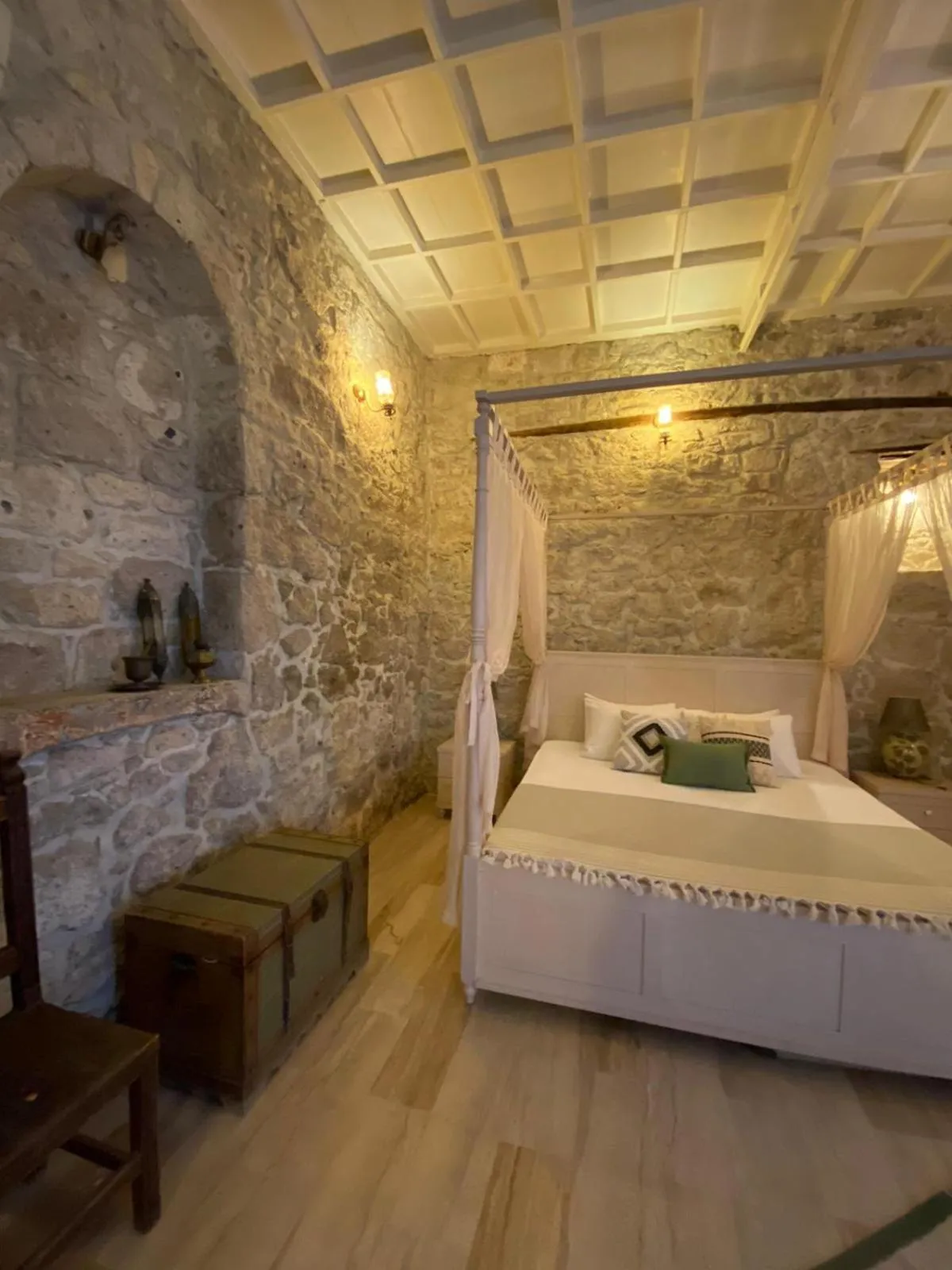 Massage in Aliko Hotel