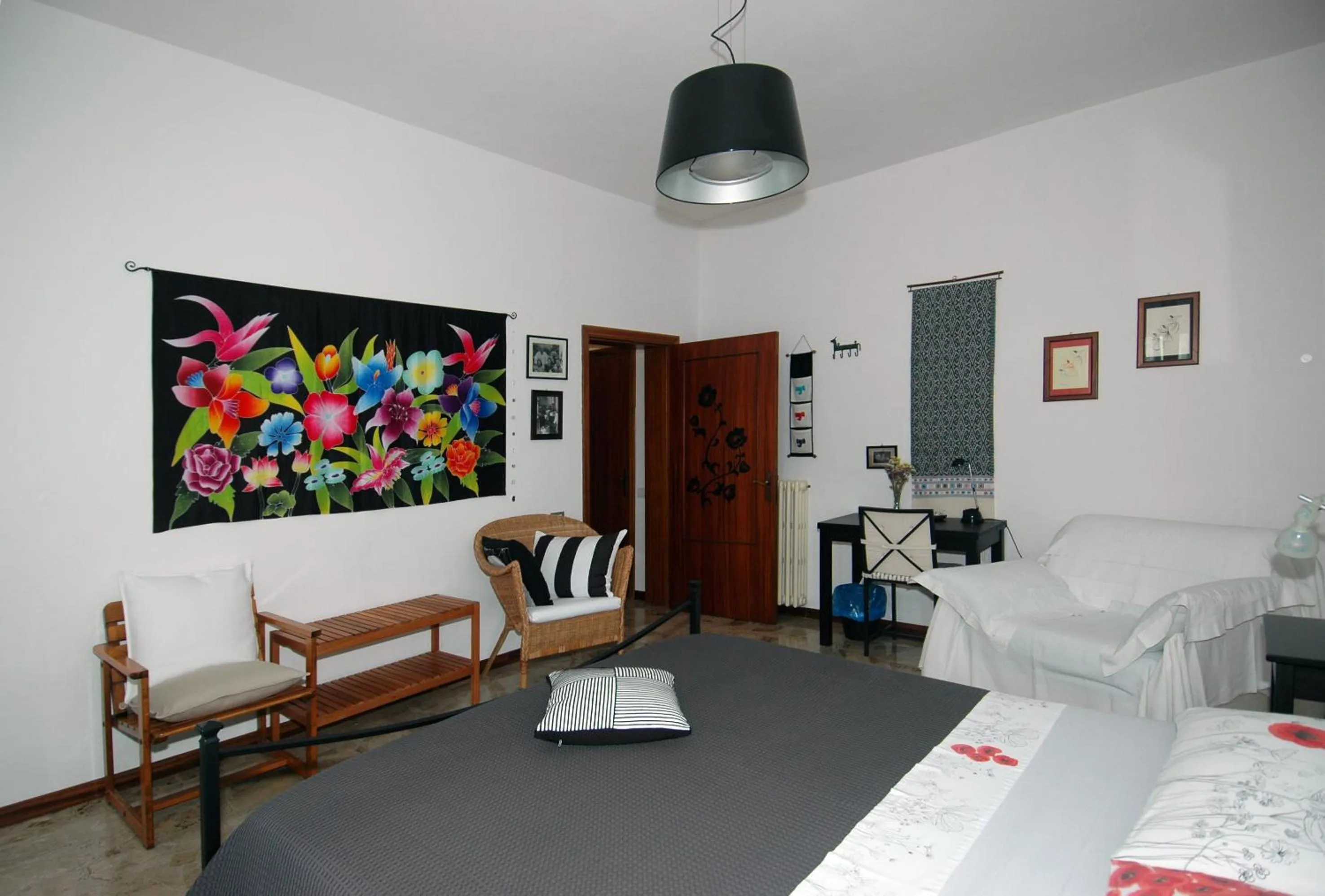 Photo of the whole room in B&B Casa Certosa