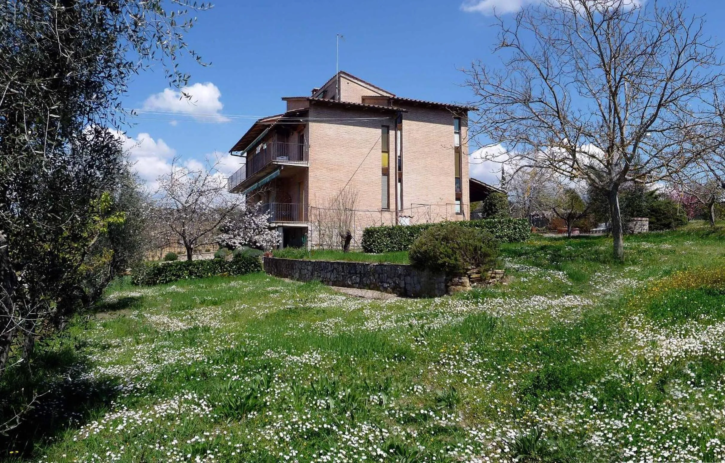 Property building in B&B Casa Certosa
