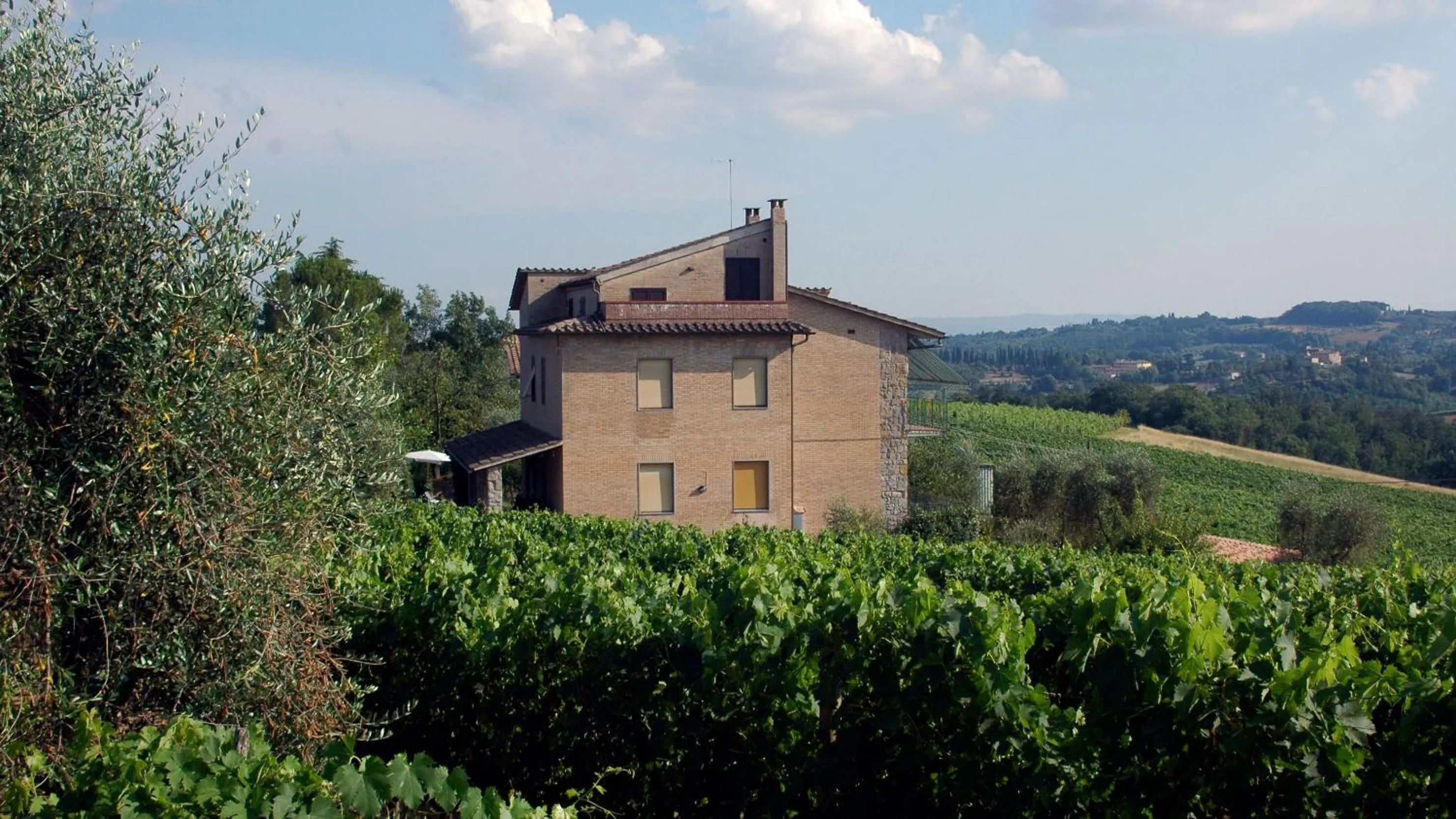 Property building in B&B Casa Certosa