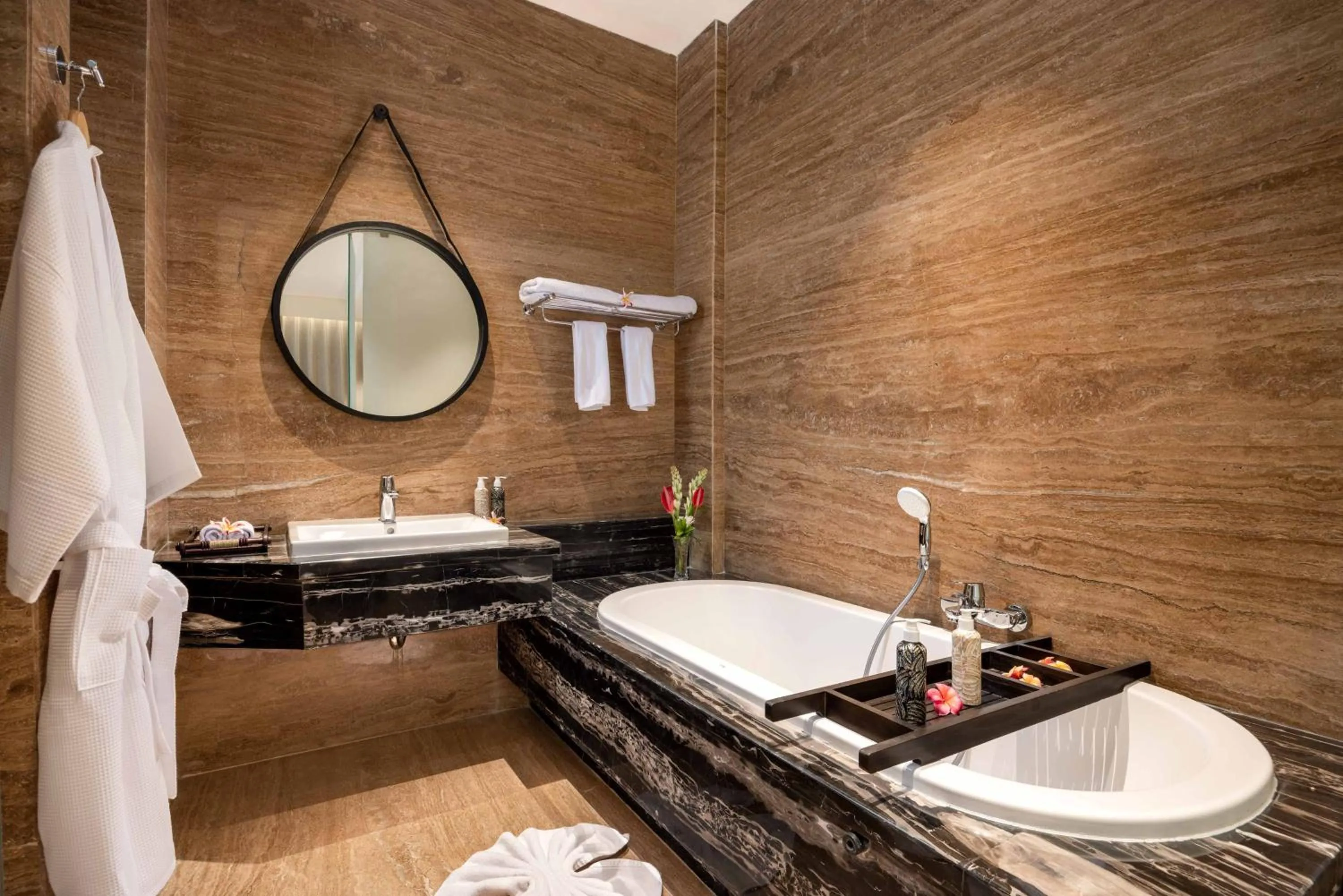 Bathroom in Mokko Suites Batubelig