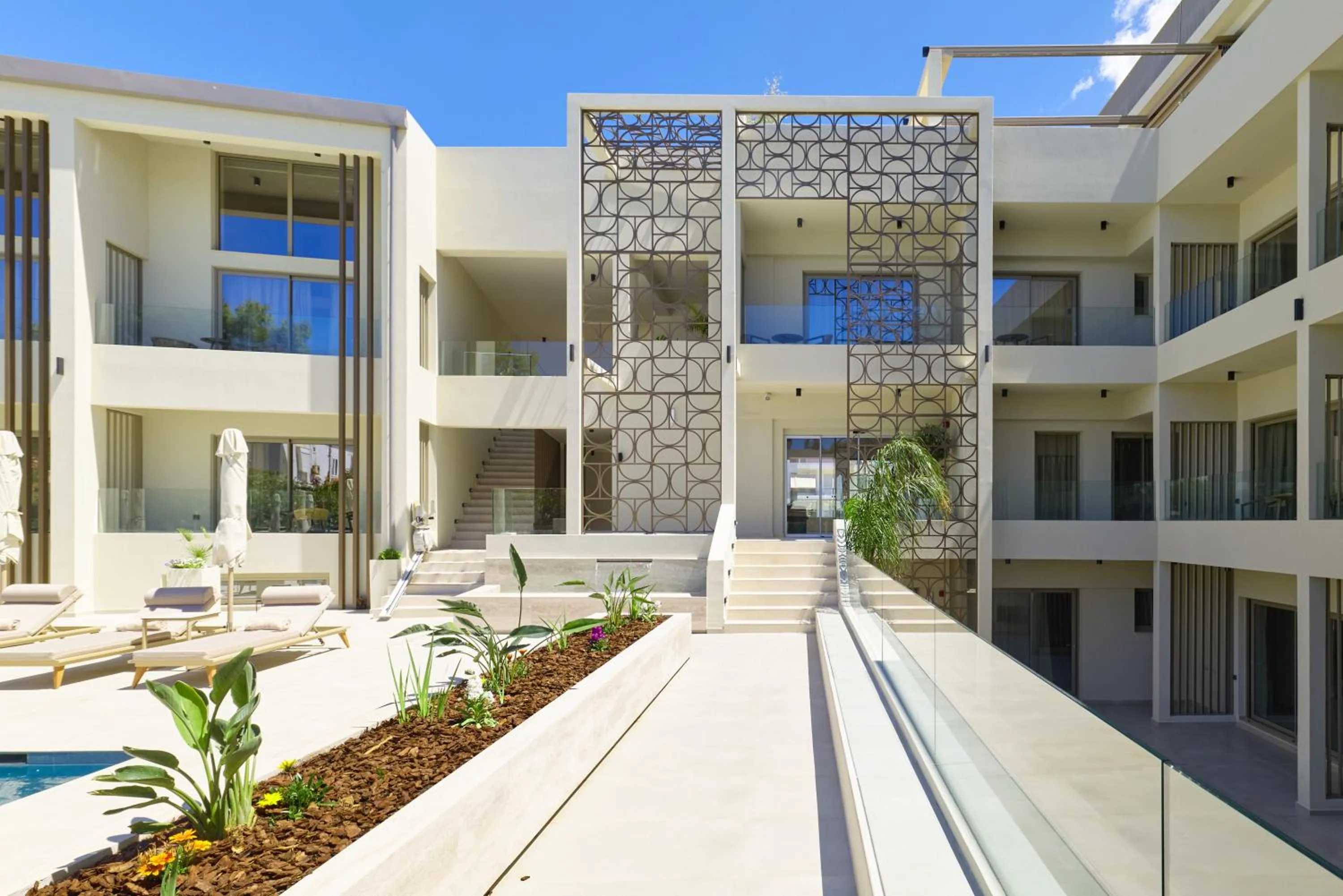 Swimming pool in Inea Sole Boutique Hotel