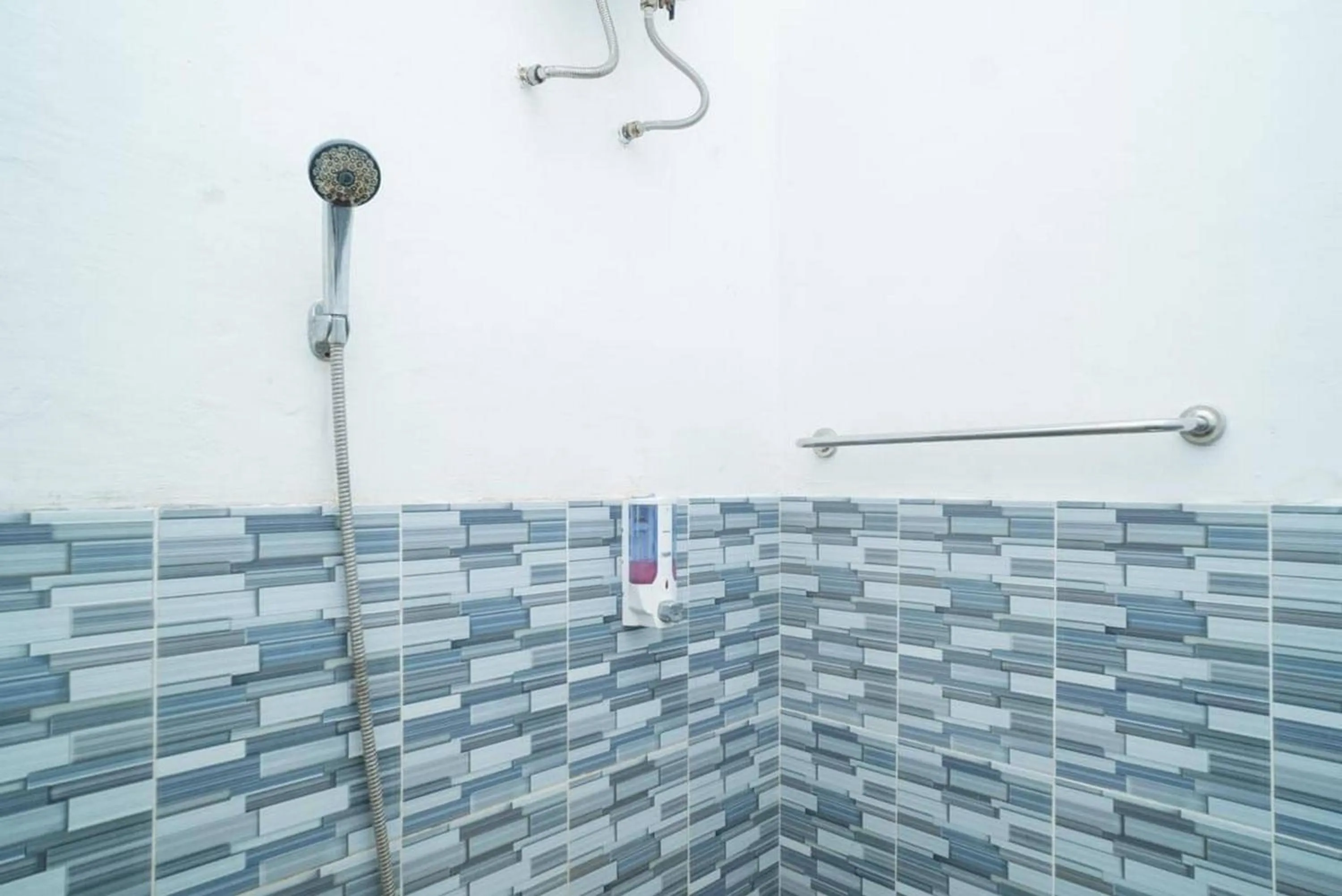 Bathroom in RedDoorz Syariah near Lippo Plaza Sidoarjo