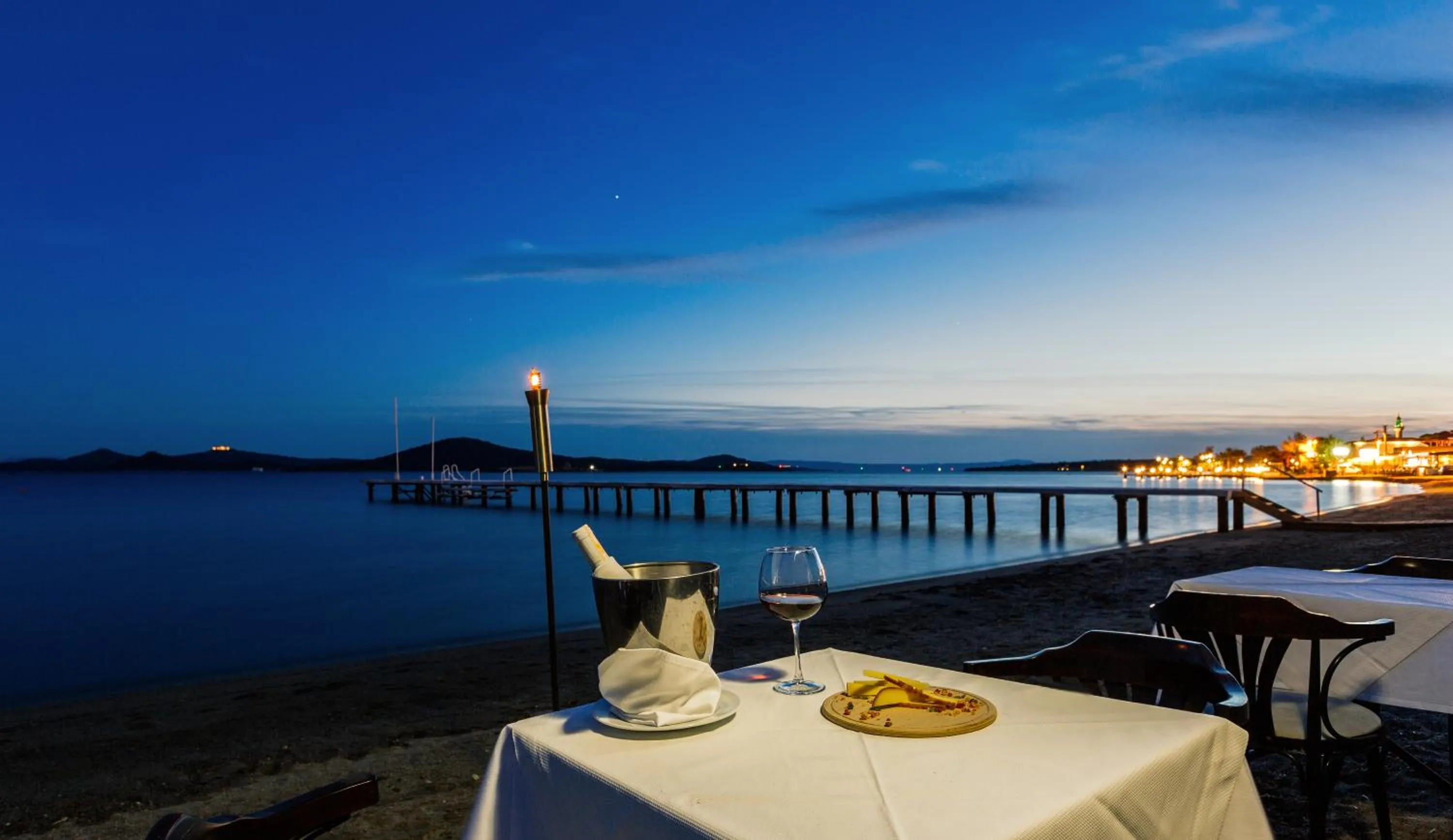 Restaurant/places to eat in Cunda Hotel