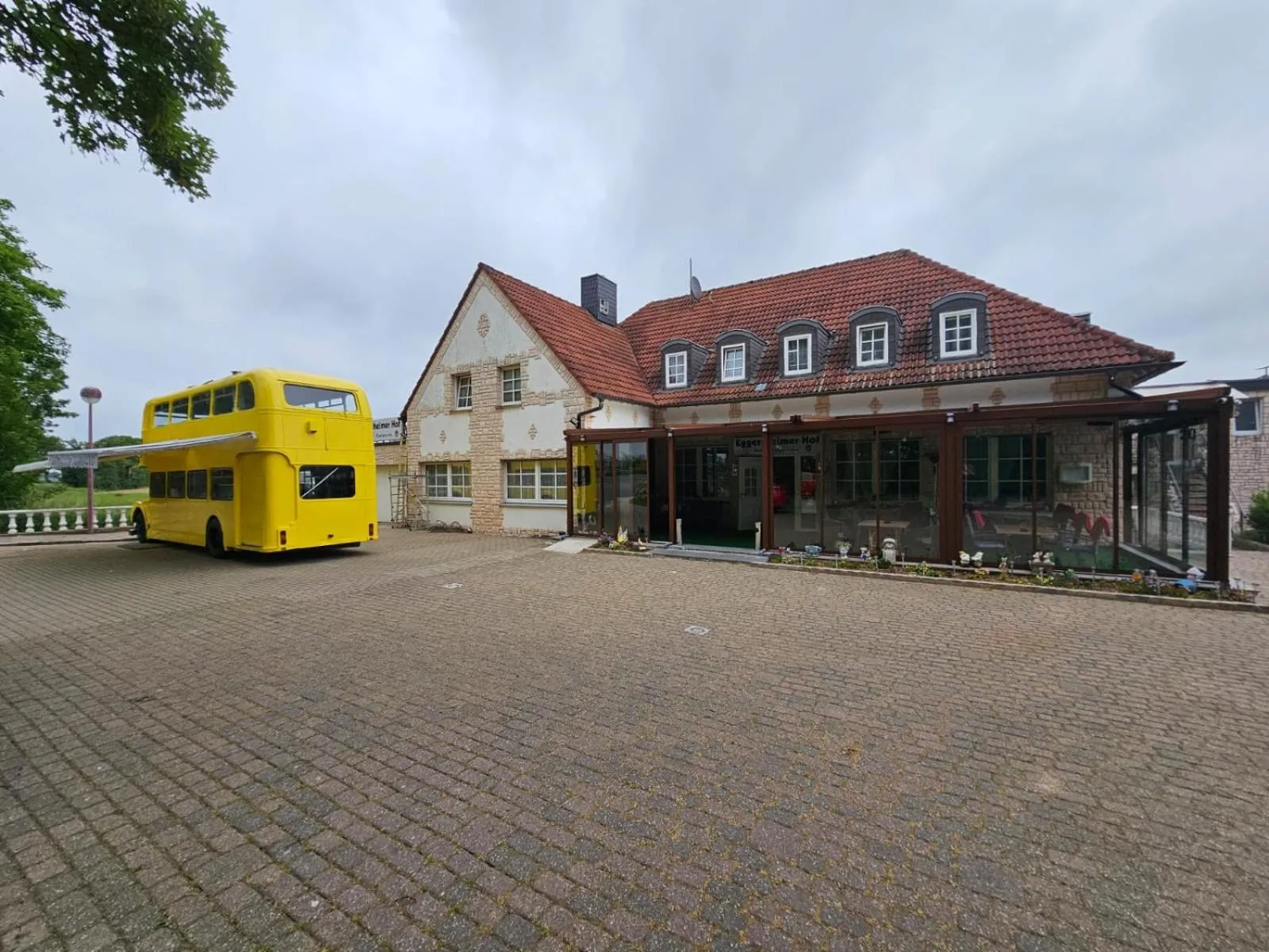 Restaurant/places to eat in Eggersheimer Hof