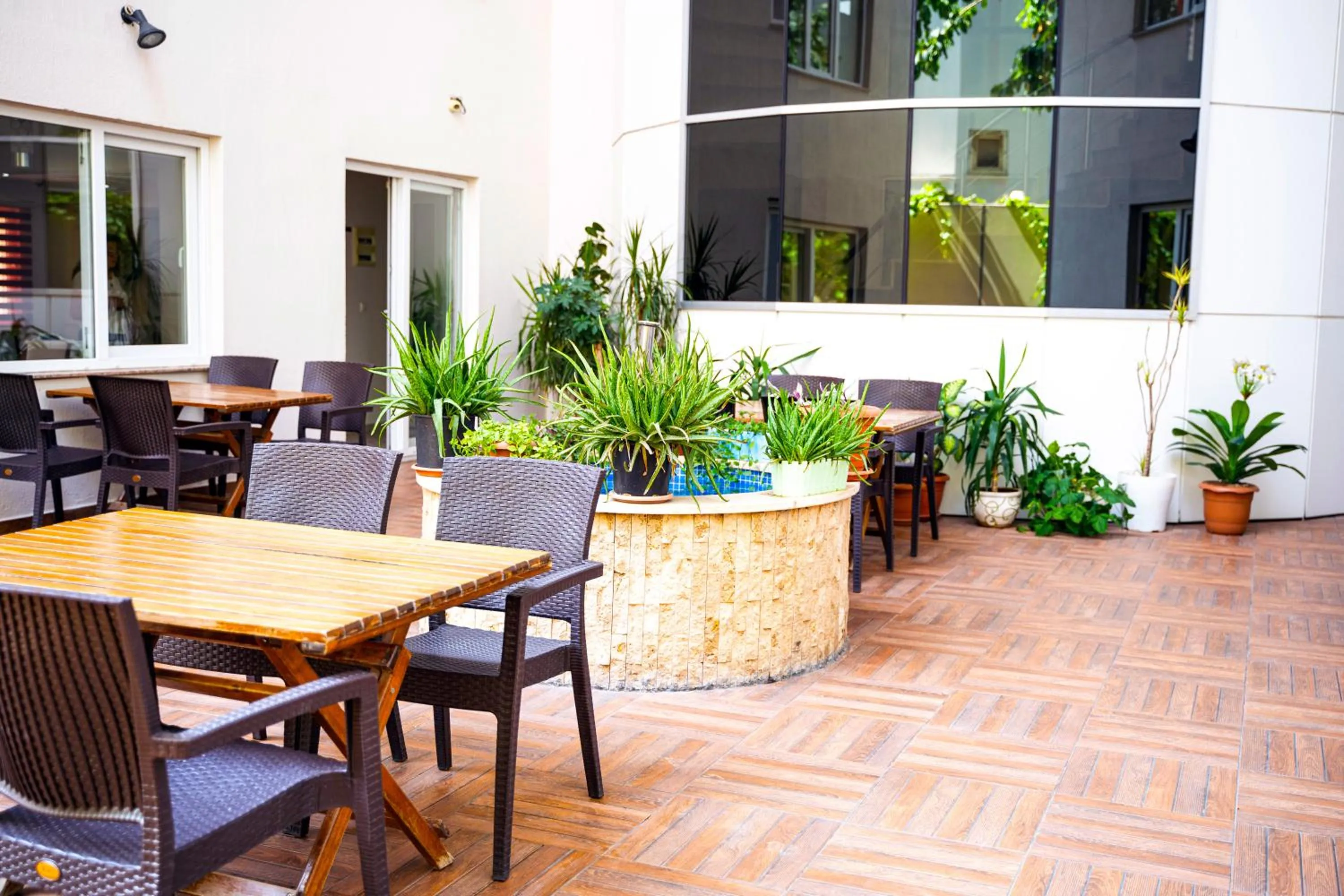 Garden in Sirin Residence