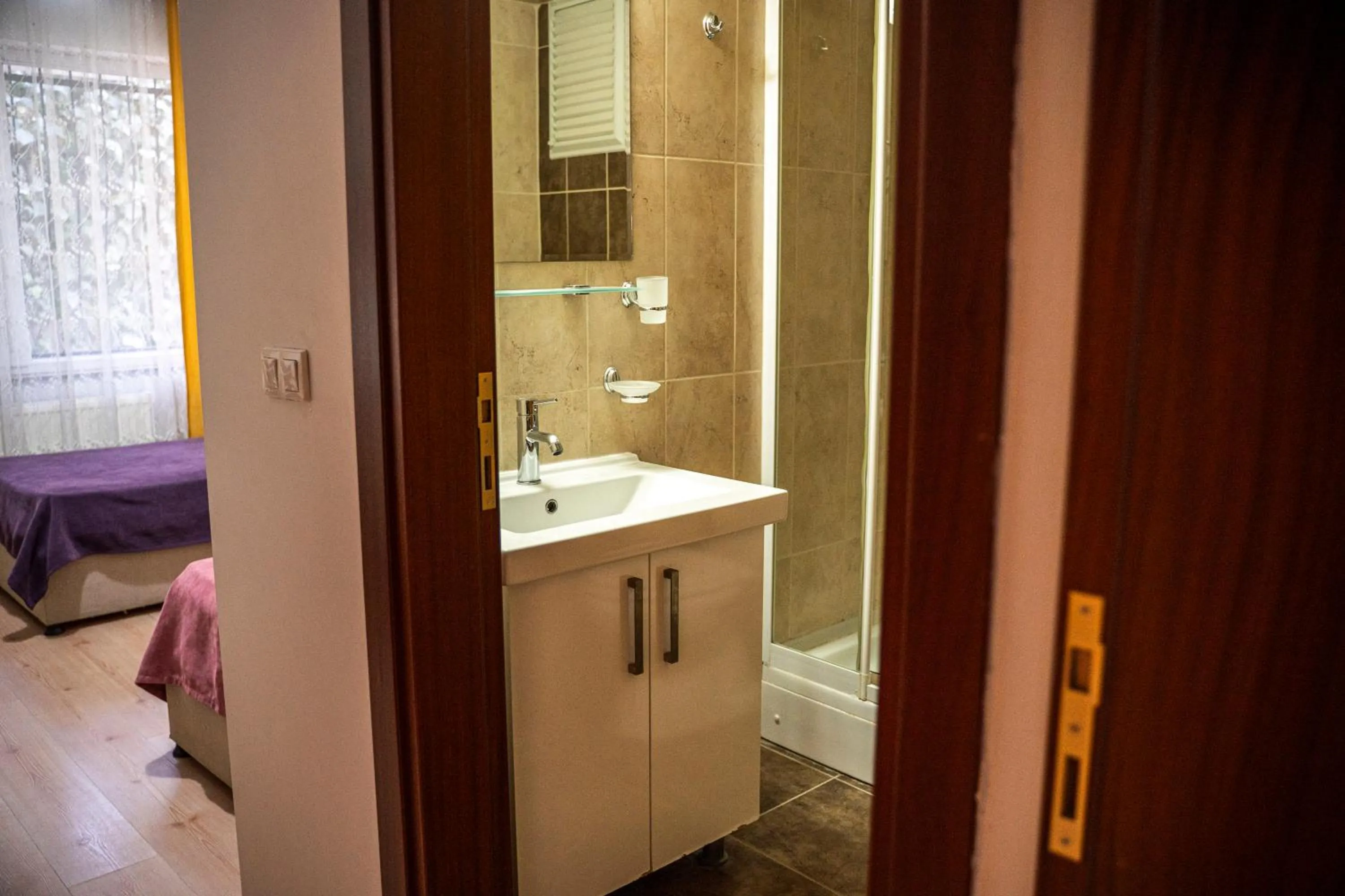 Photo of the whole room in Sirin Residence