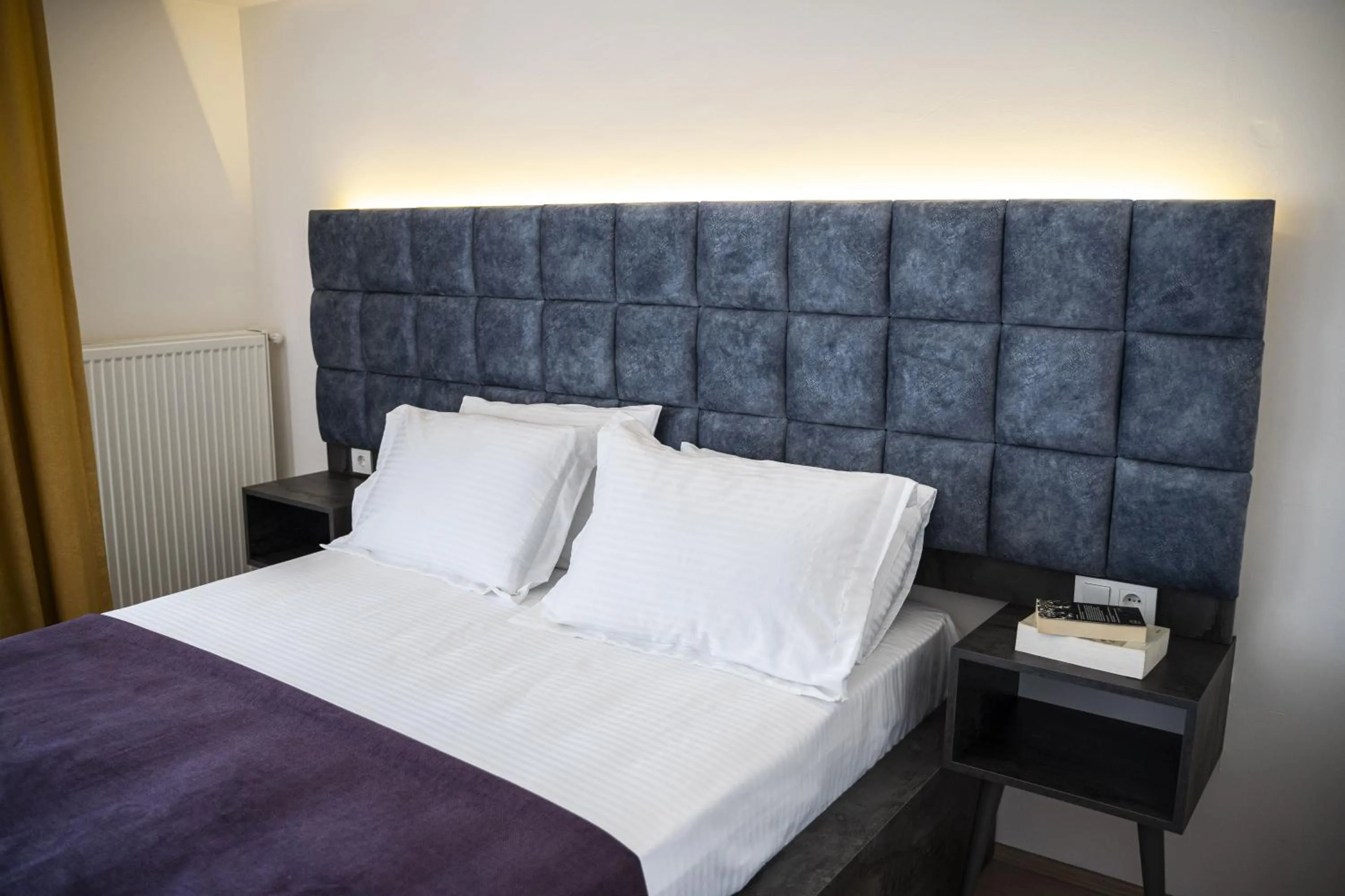 Bed in Sirin Residence