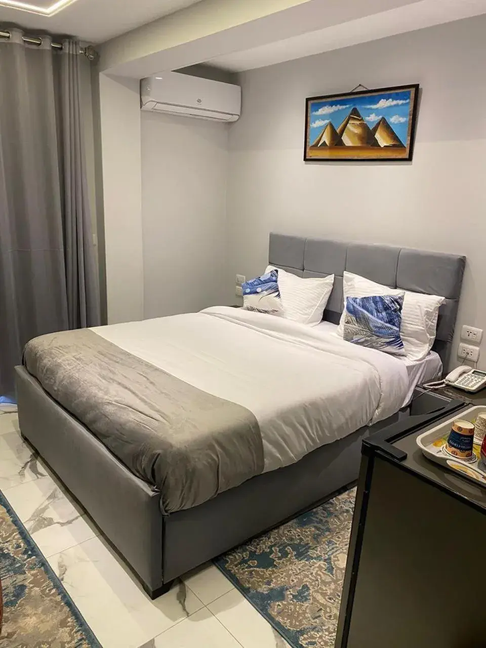 Deluxe Single Room with Balcony in pyramids grand museum inn Deluxe Single Room with Balcony in pyramids grand museum inn