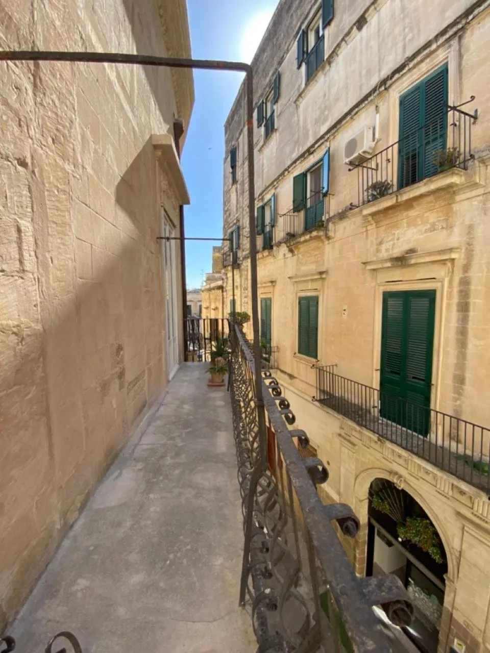 Neighbourhood in Roiss Haus Suites